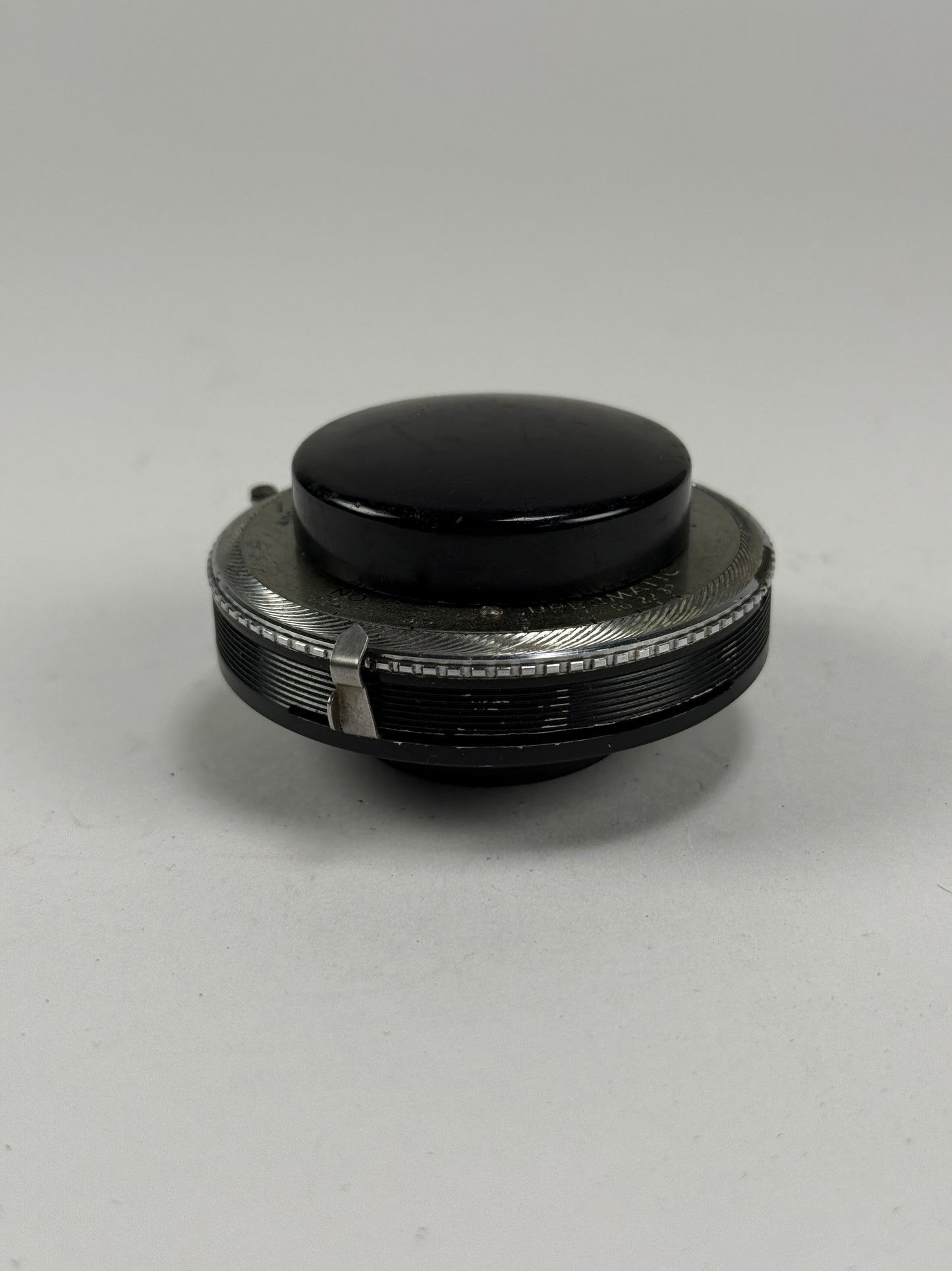 Kodak Ektar 127mm f4.7 large format lens in shutter