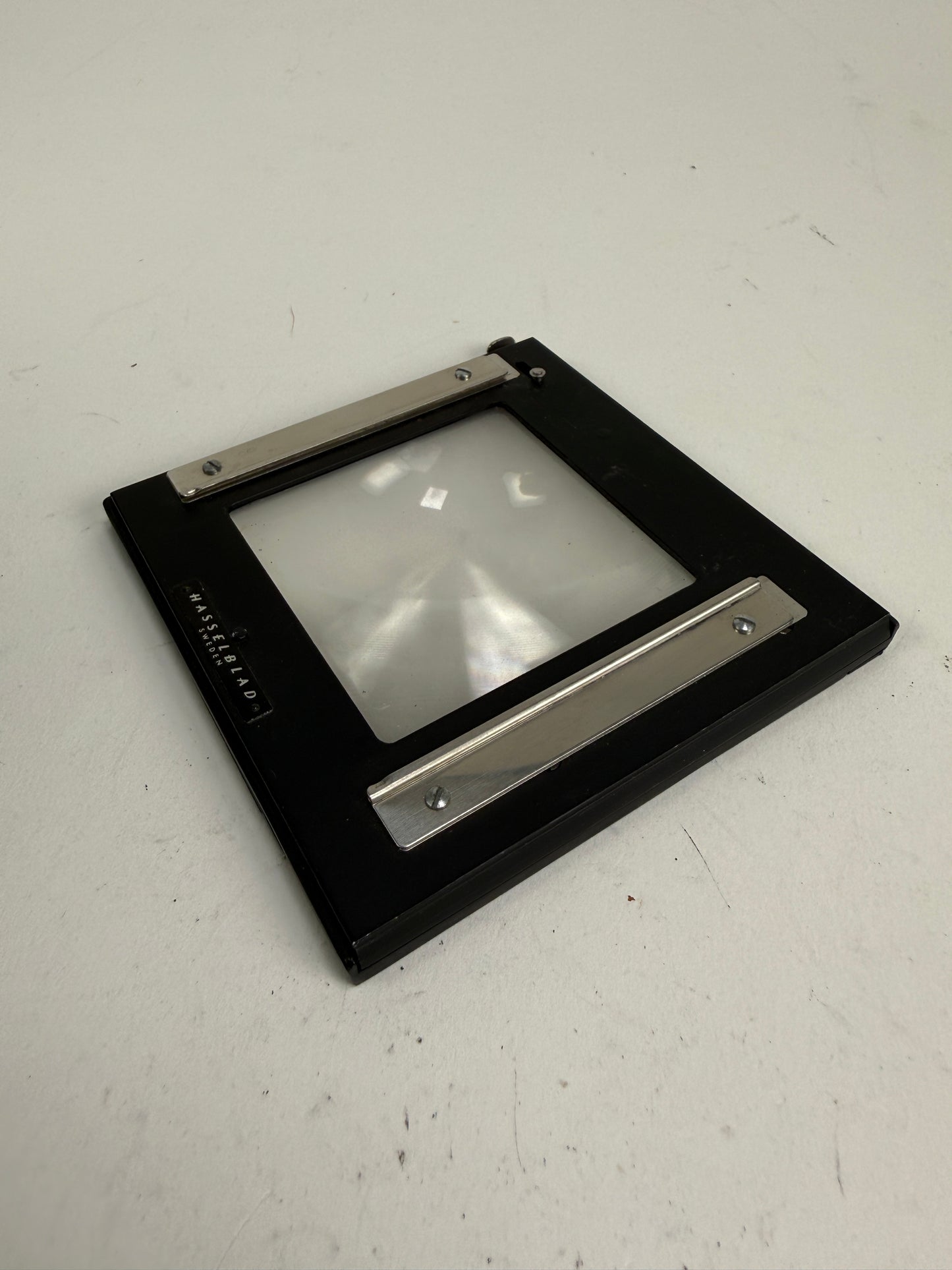 Hasselblad 41025 Focusing Screen Adapter for 903 SWC, SWC/M