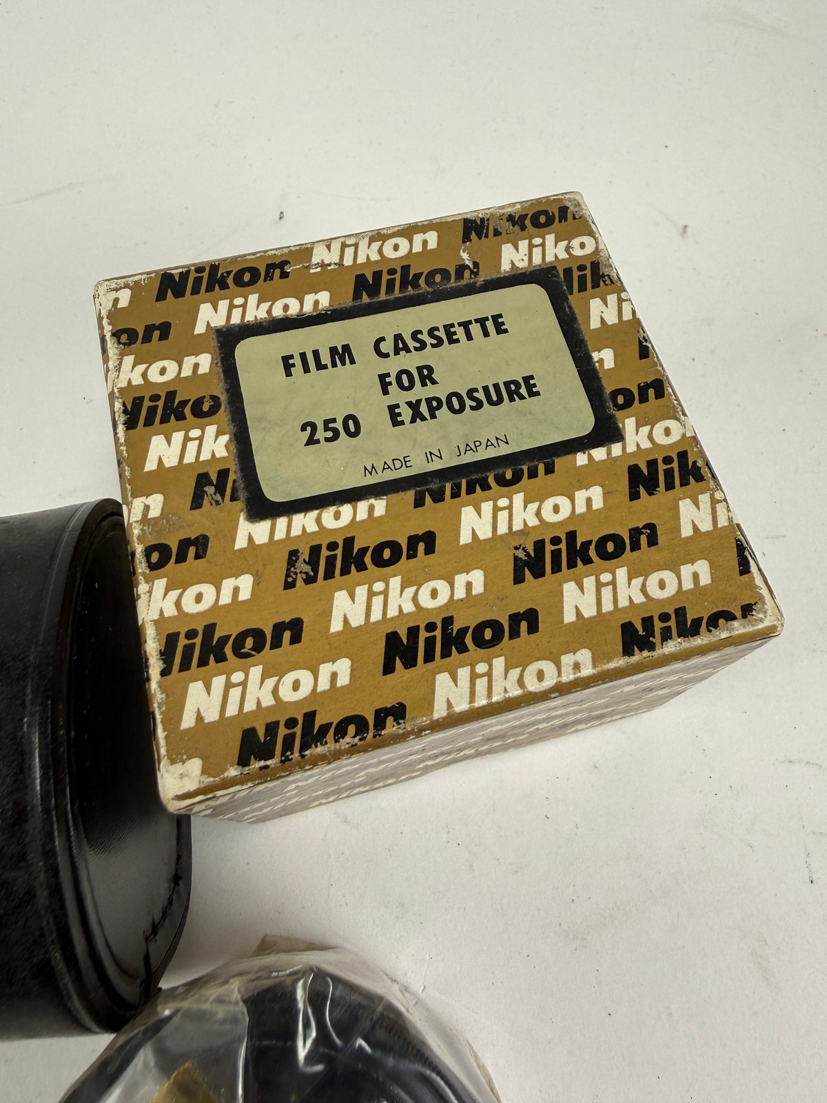 Nikon 250 Exposure Film Cassette MZ-1 for F2 NOS