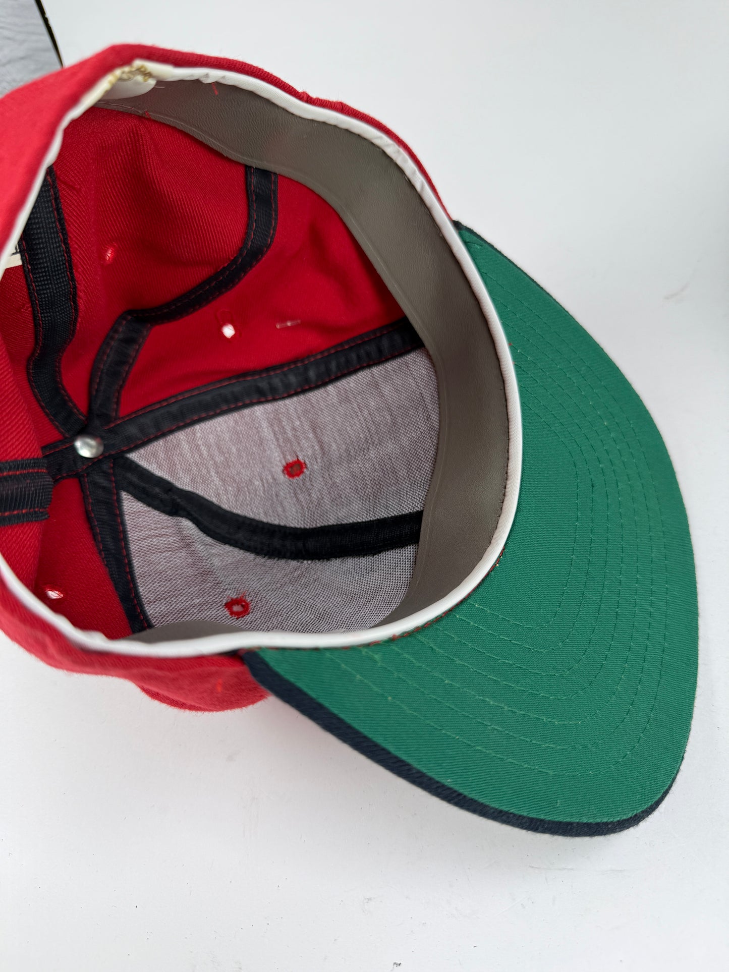 Vintage Boston Red Socks Roman Pro MLB Cooperstown 6 7/8 fitted hat NOS 1975