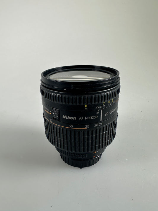 Nikon Nikkor AF 24-85mm f2.8-4 D IF ASPH Macro Lens