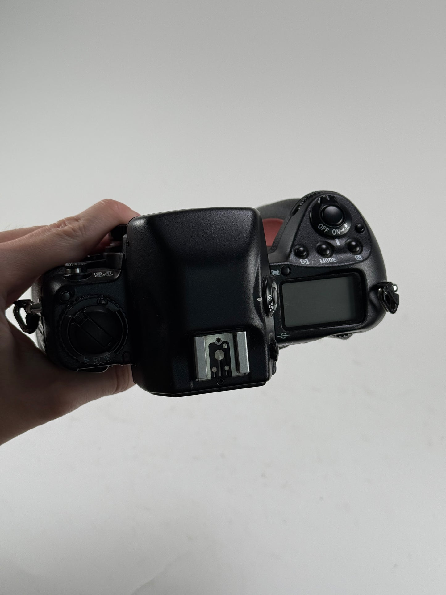 Nikon F5 35mm SLR Film Camera Body