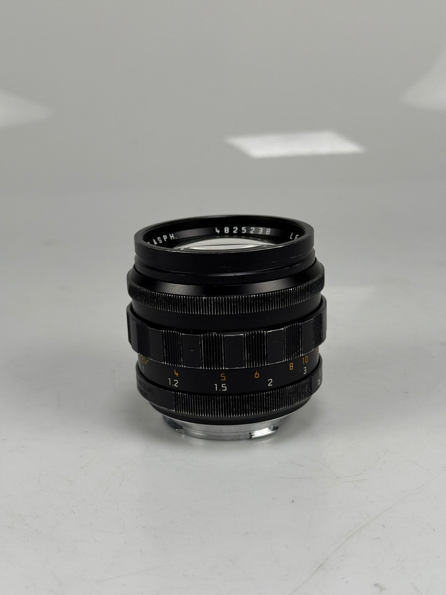 Leica Noctilux-M 50mm F1.2 ASPH. Lens Black 11686 Reissue