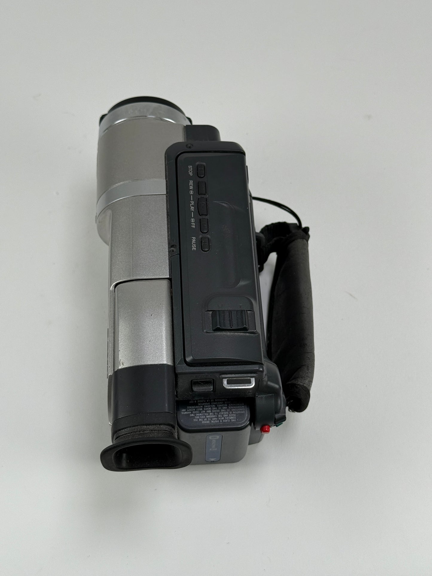 Sony Handycam CCD-TRV108 Hi8 Camcorder Player Video Recorder