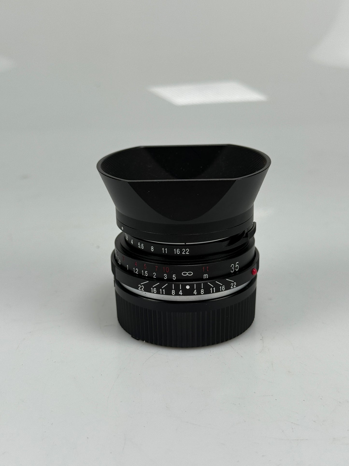 Voigtlander COLOR-SKOPAR 35mm F2.5 P II For Leica M