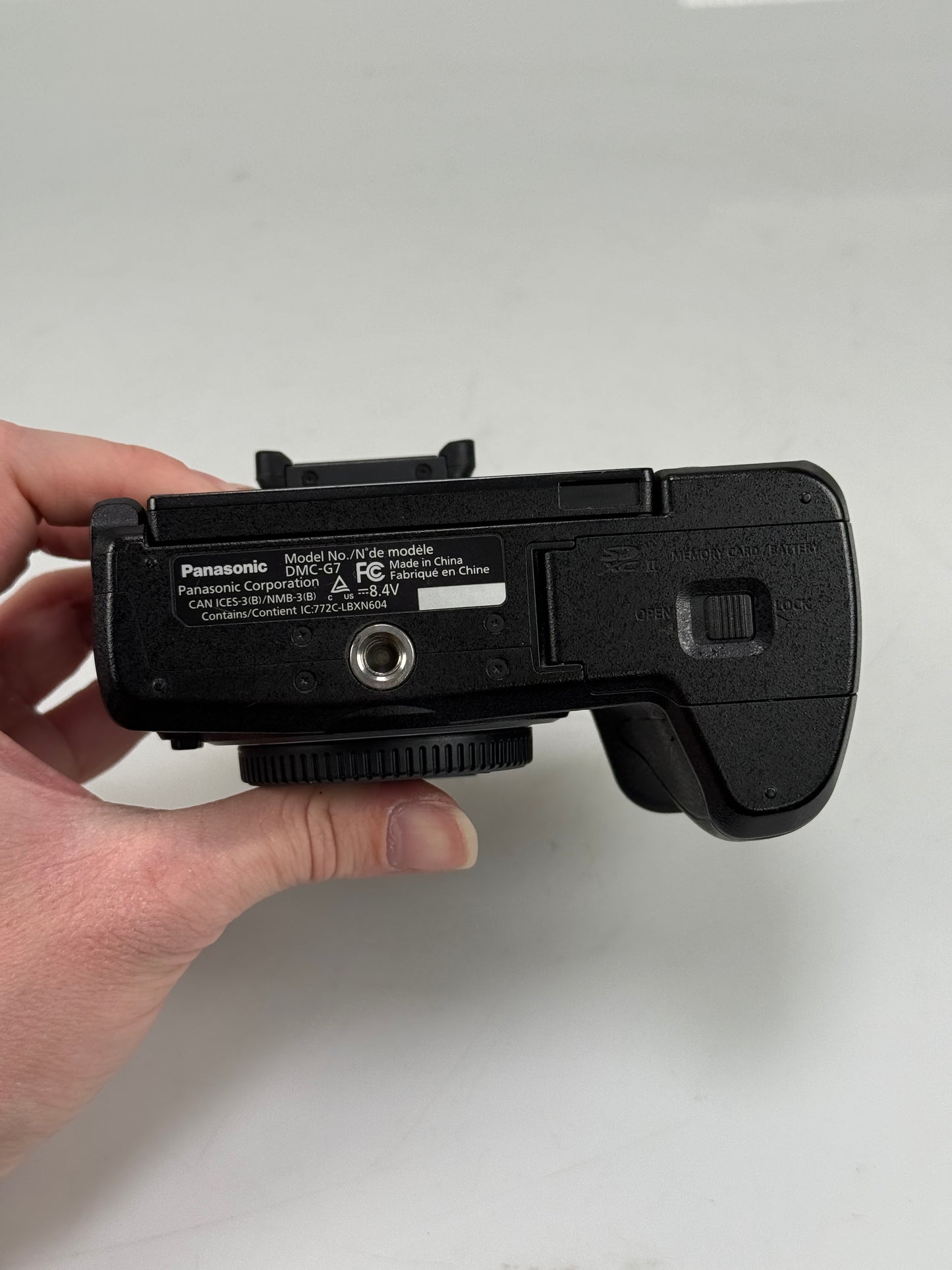 Panasonic Lumix DMC-G7 16MP Mirrorless MFT Digital Camera Body
