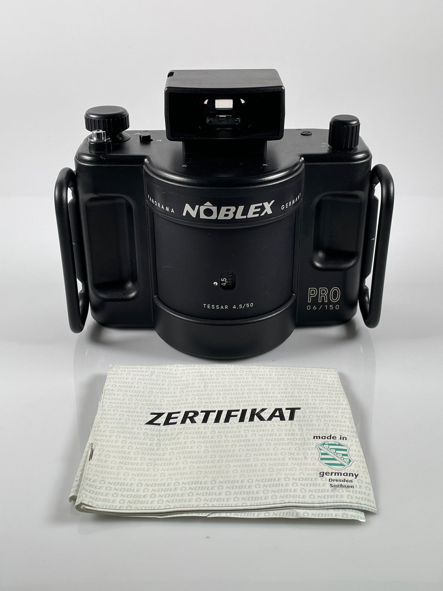 Noblex Pro 06/150 panorama camera tessar 50mm f4.5 lens