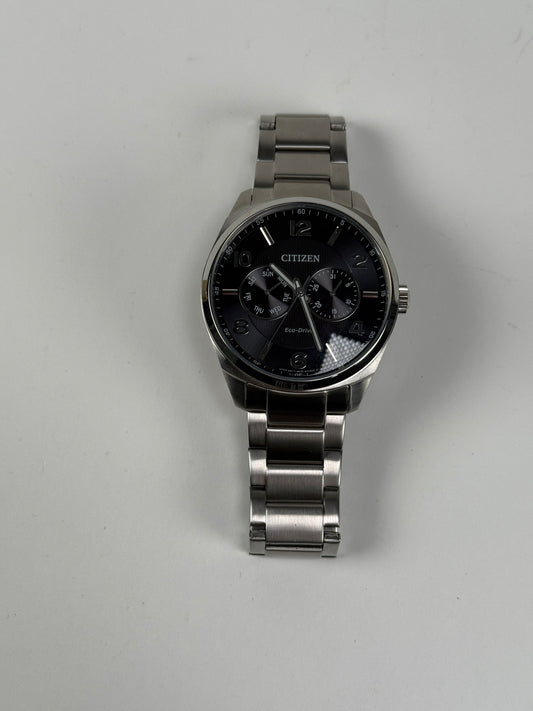 Citizen GN-4-S Eco-Drive Wristwatch - Silver