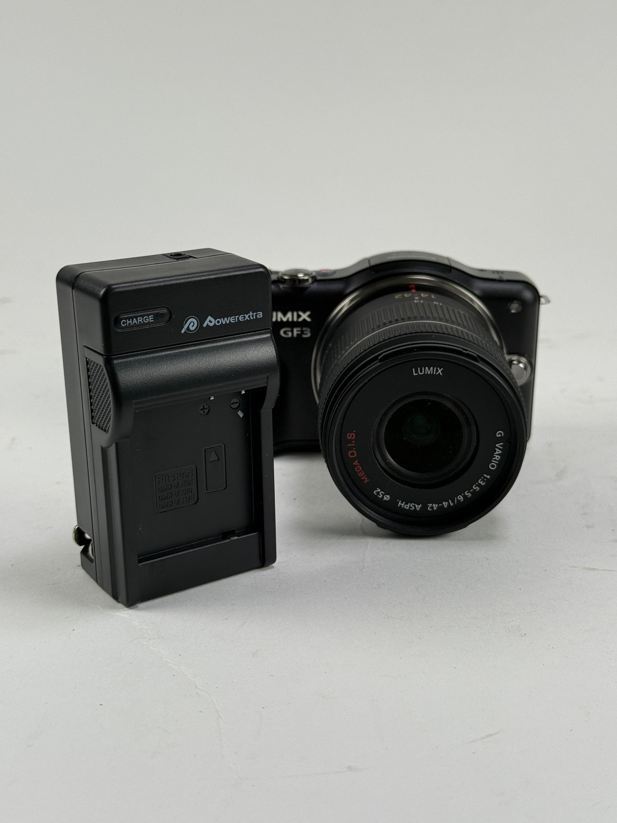 Panasonic Lumix DMC-GF3 12.1MP Digital Camera w/14-42mm Lens