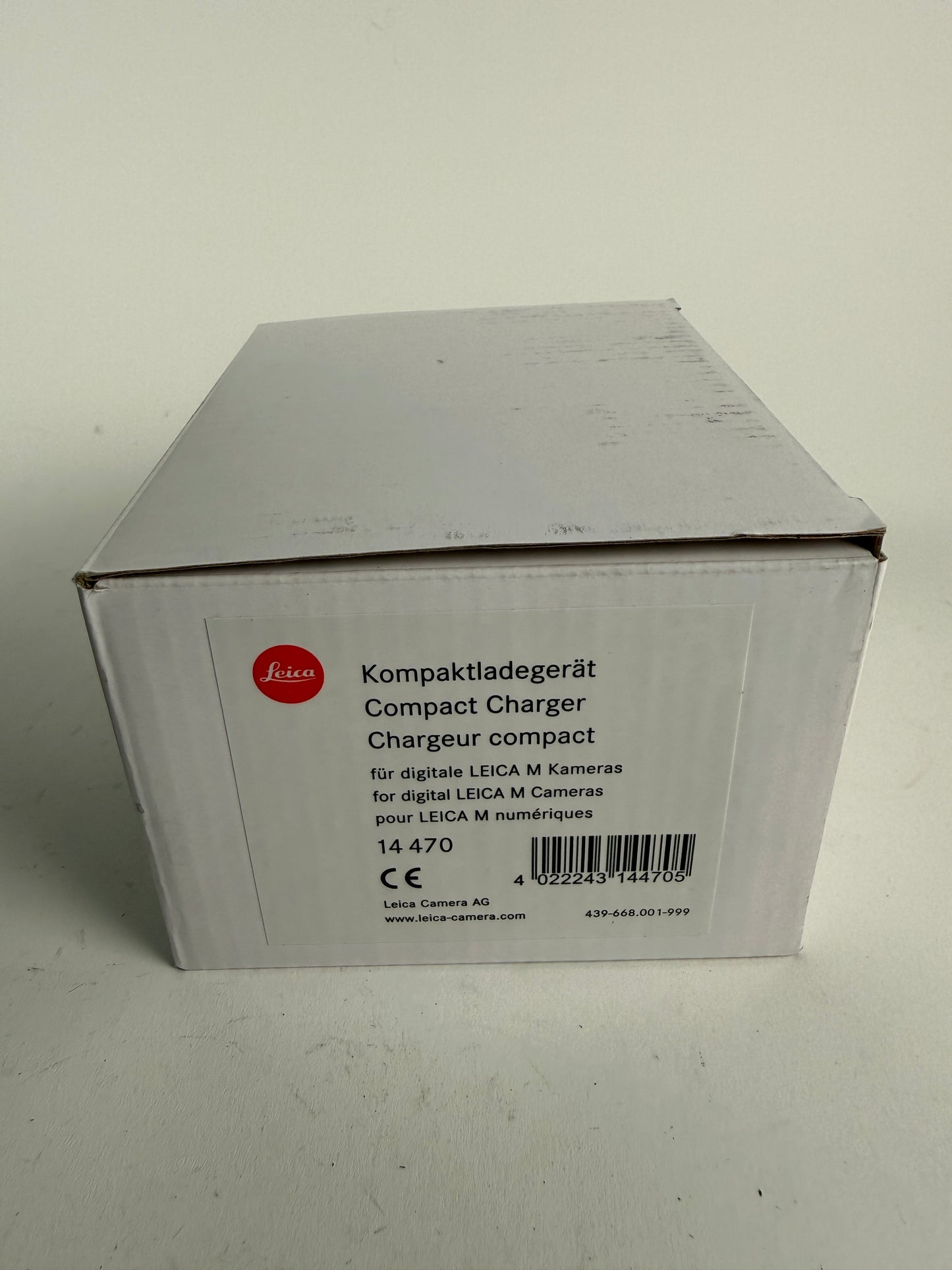 Leica 14470 Battery Charger for M8, M9 System Cameras