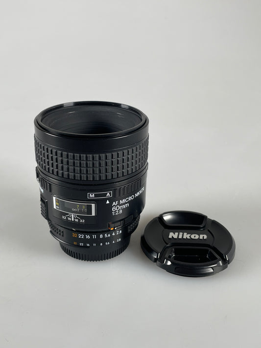 Nikon Nikkor AF 60mm f2.8 micro macro lens