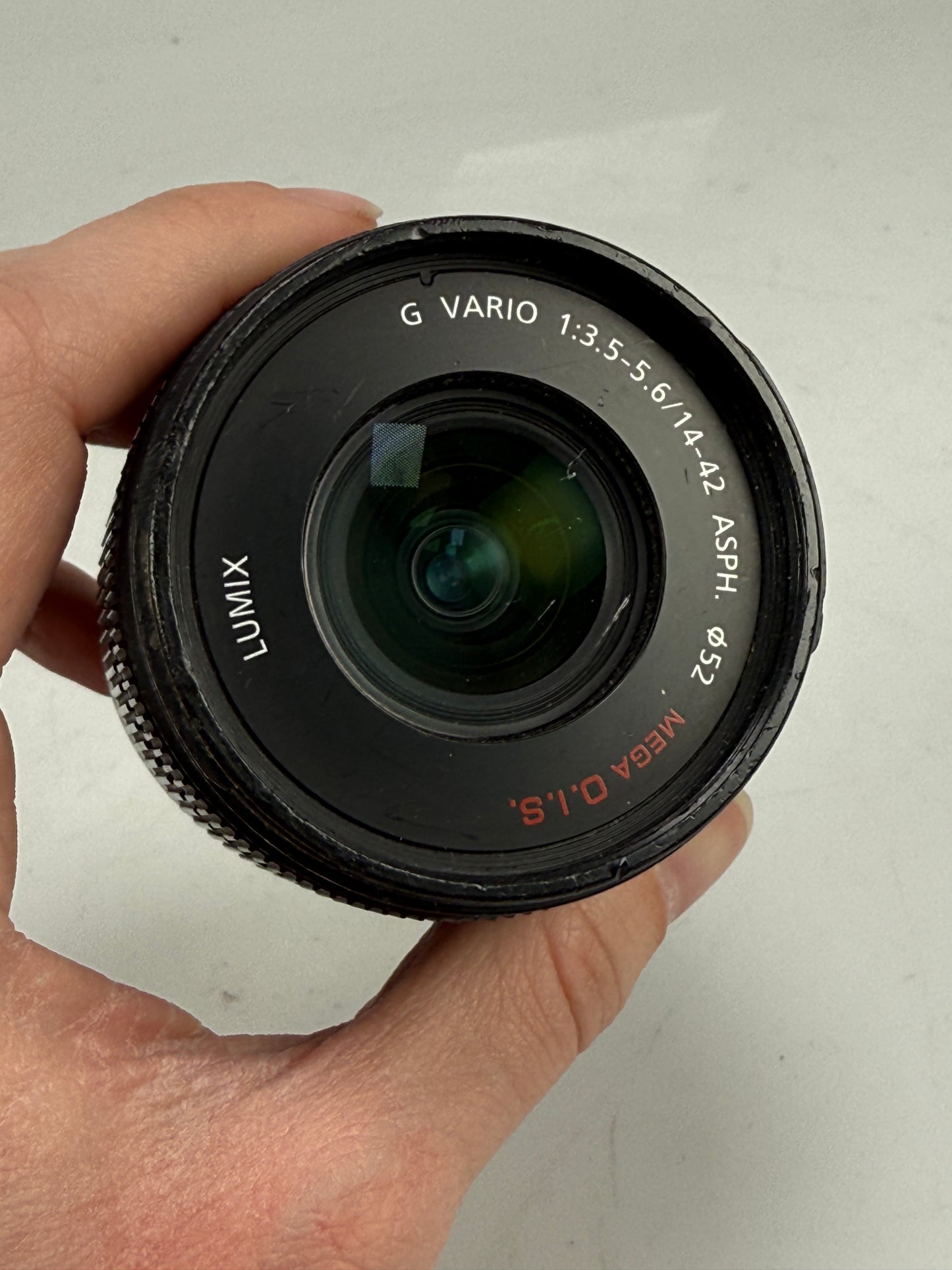 Panasonic Lumix G Vario H-FS014042 14-42mm f3.5-5.6 Asph. Zoom Mega OIS Lens