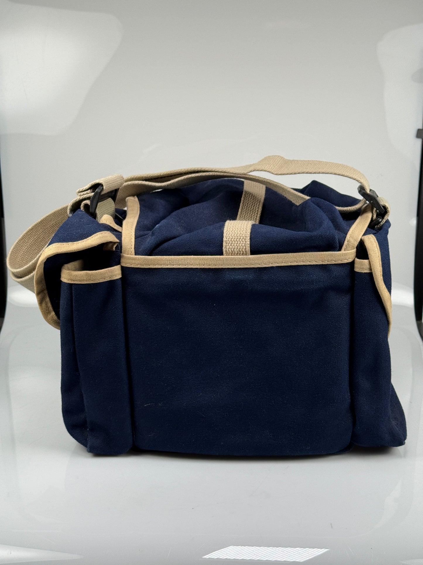 DOMKE F-3 CAMERA SHOULDER BAG IN Blue, with insert