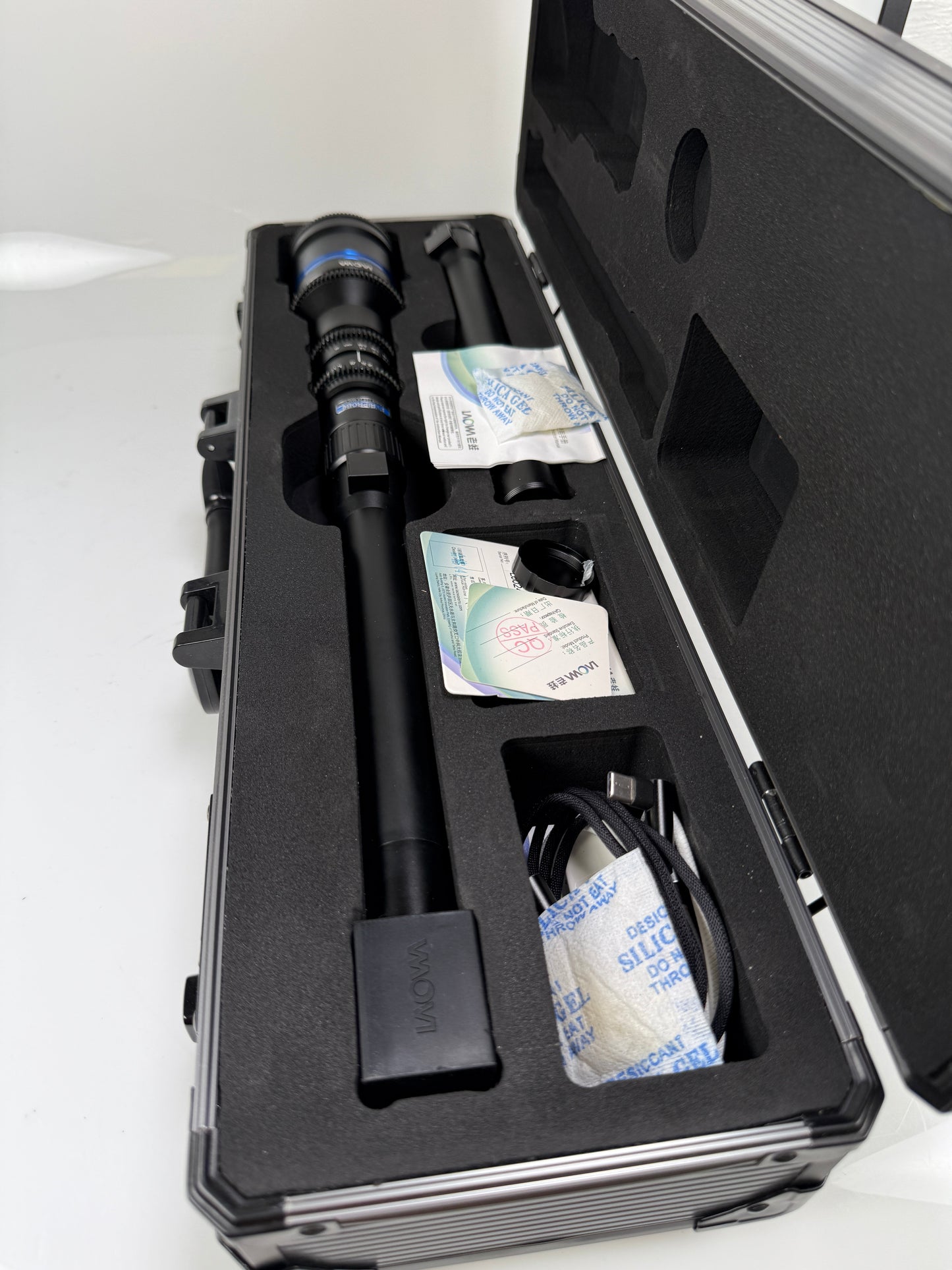 Venus Optics Laowa 24mm T14 2x PeriProbe for L-Mount