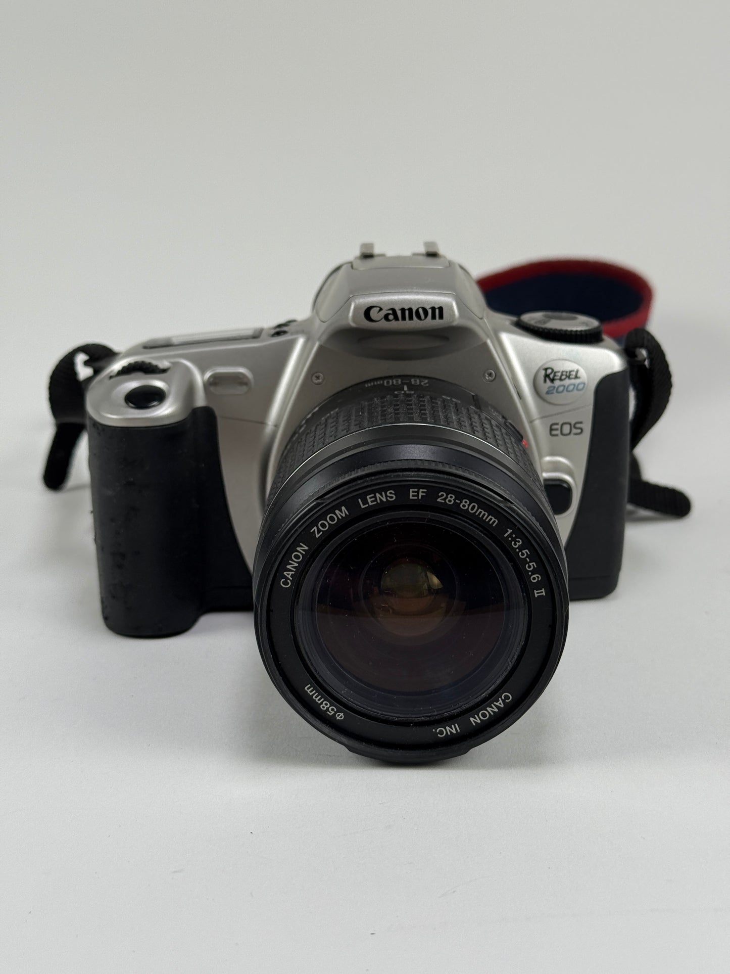 Canon EOS Rebel 2000 35mm SLR Film Camera kit with 28-80mm USM lens