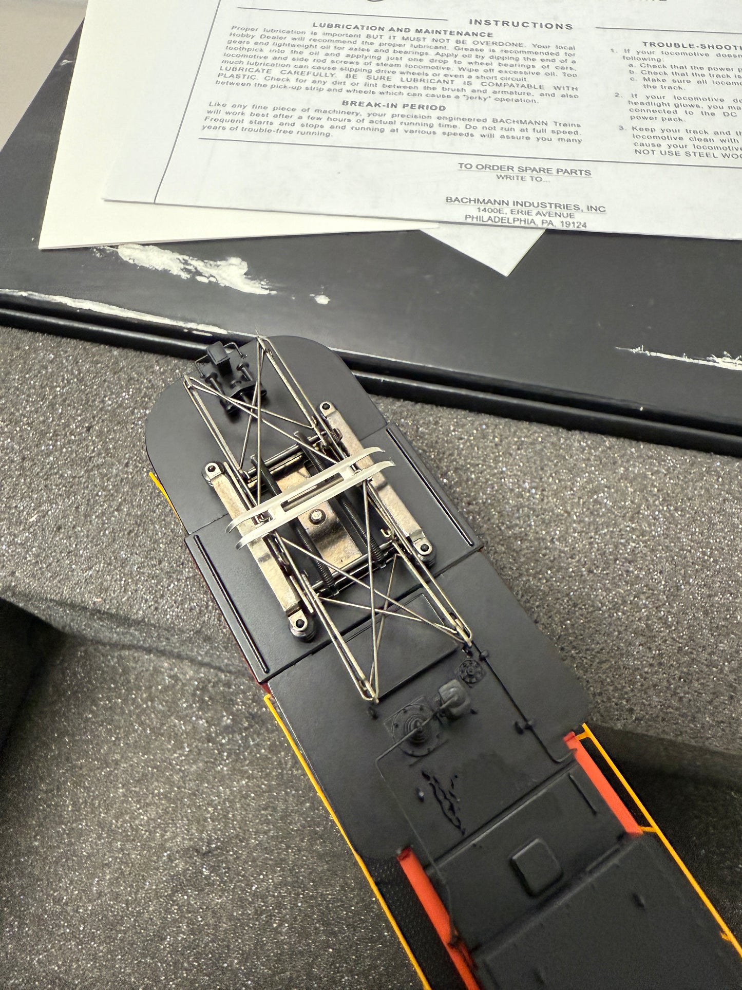 Bachmann spectrum GE E33 ELECTRIC LOCOMOTIVE NEW HAVEN #306 HO scale