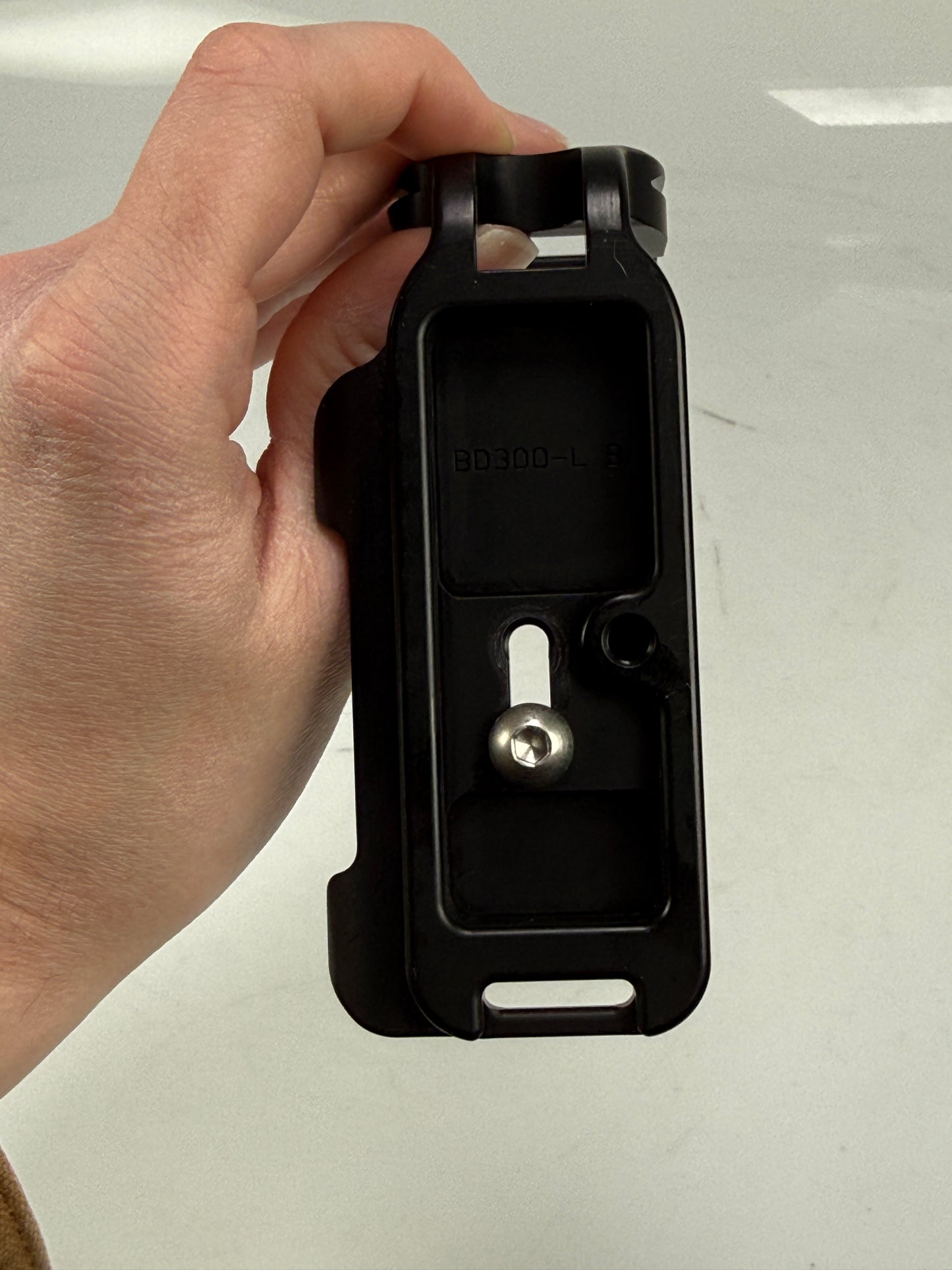 Really Right Stuff BD300 L L-Bracket for Nikon D300