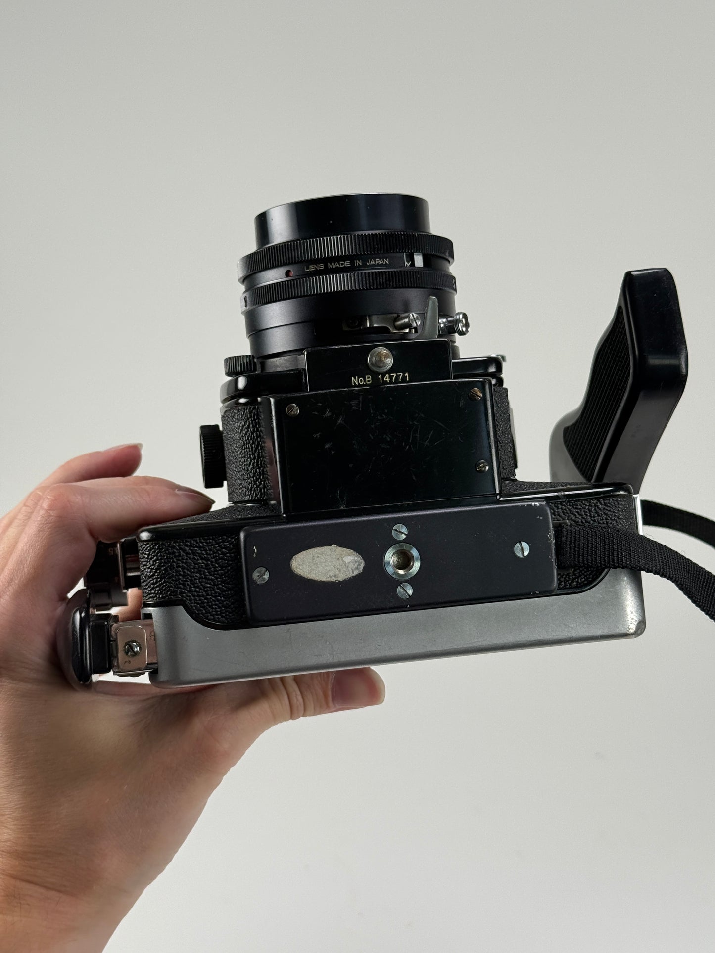 Koni-Omega Rapid Camera w/Super Omegon 90mm f3.5 120 Back, Grip