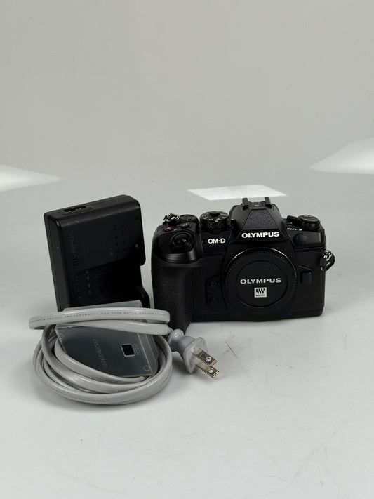 Olympus OM-D E-M1 Mark II 20.4MP Mirrorless MFT Digital Camera Body