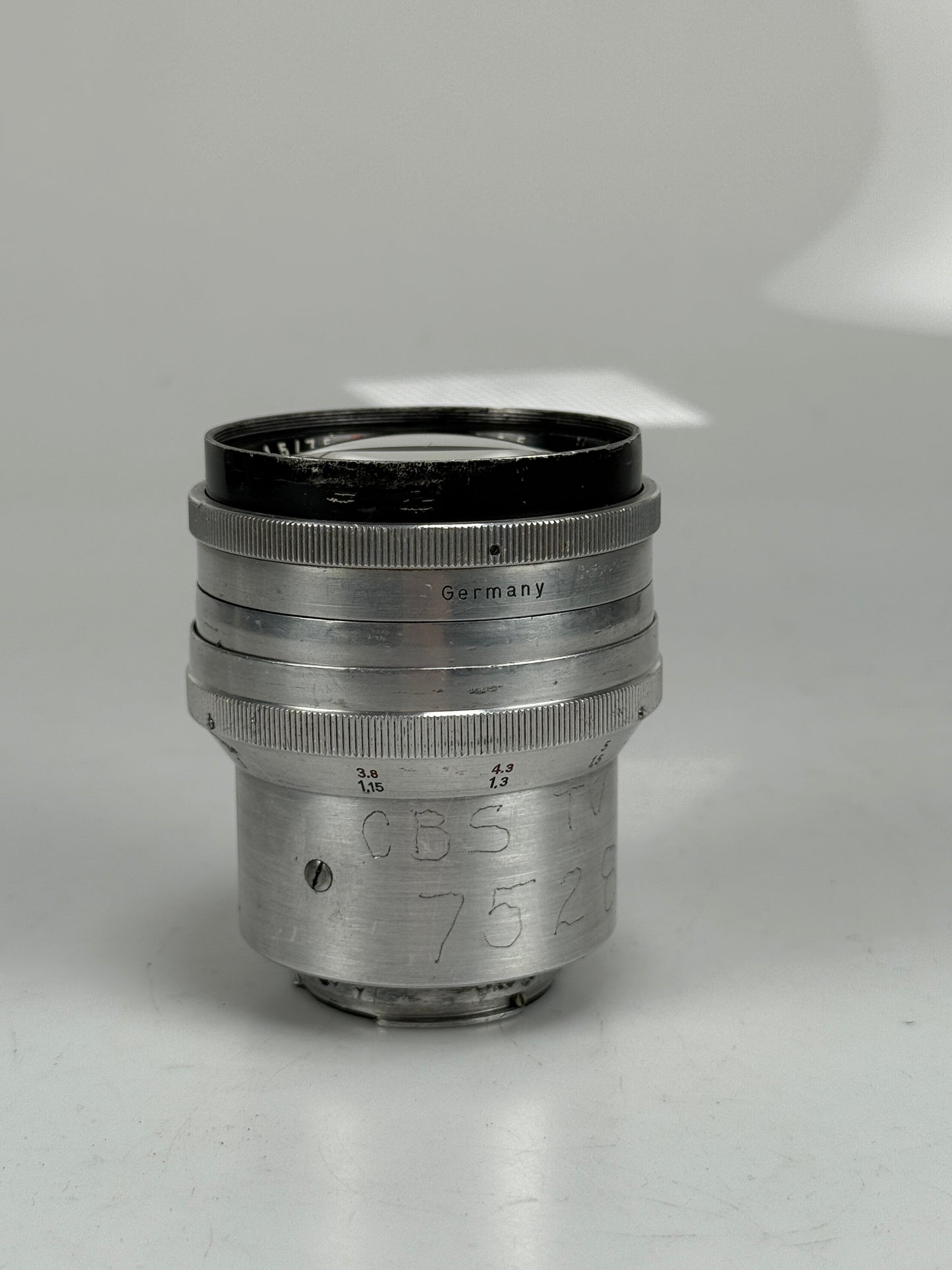 Carl Zeiss Jena Biotar 7.5cm f/1.5 75mm RED T exakta