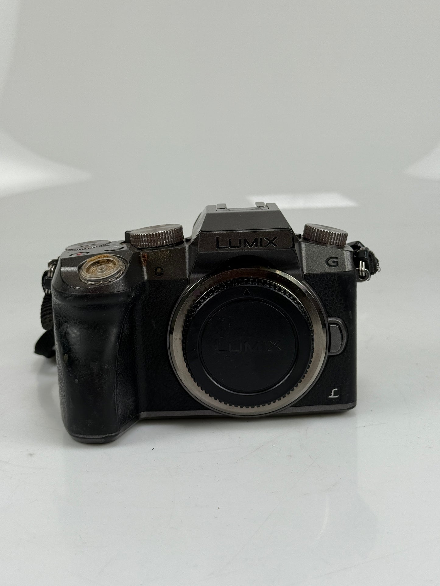 Panasonic Lumix DMC-G7 16MP Mirrorless MFT Digital Camera Body