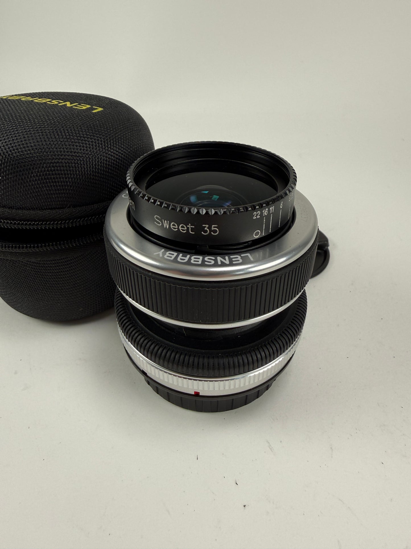Lensbaby Composer Pro with sweet 35 Optic for Canon EF Cameras