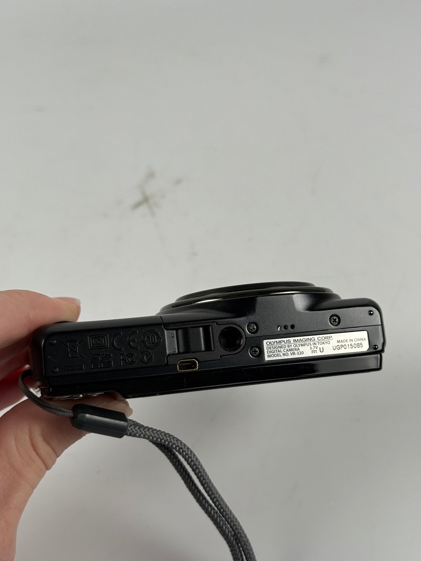 Olympus VR-320 Digital Camera 14MP HD 12.5x Super Wide Zoom