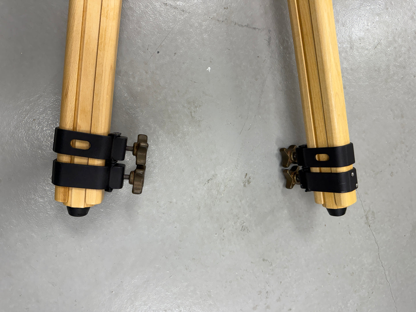 Ries Junior J100-2 wooden large format camera tripod