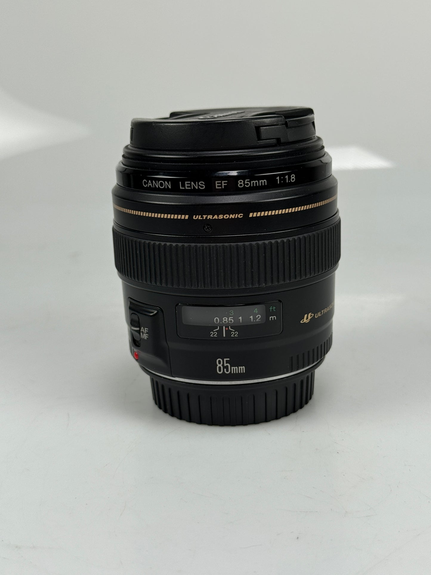 Canon 85mm f1.8 EF USM Lens