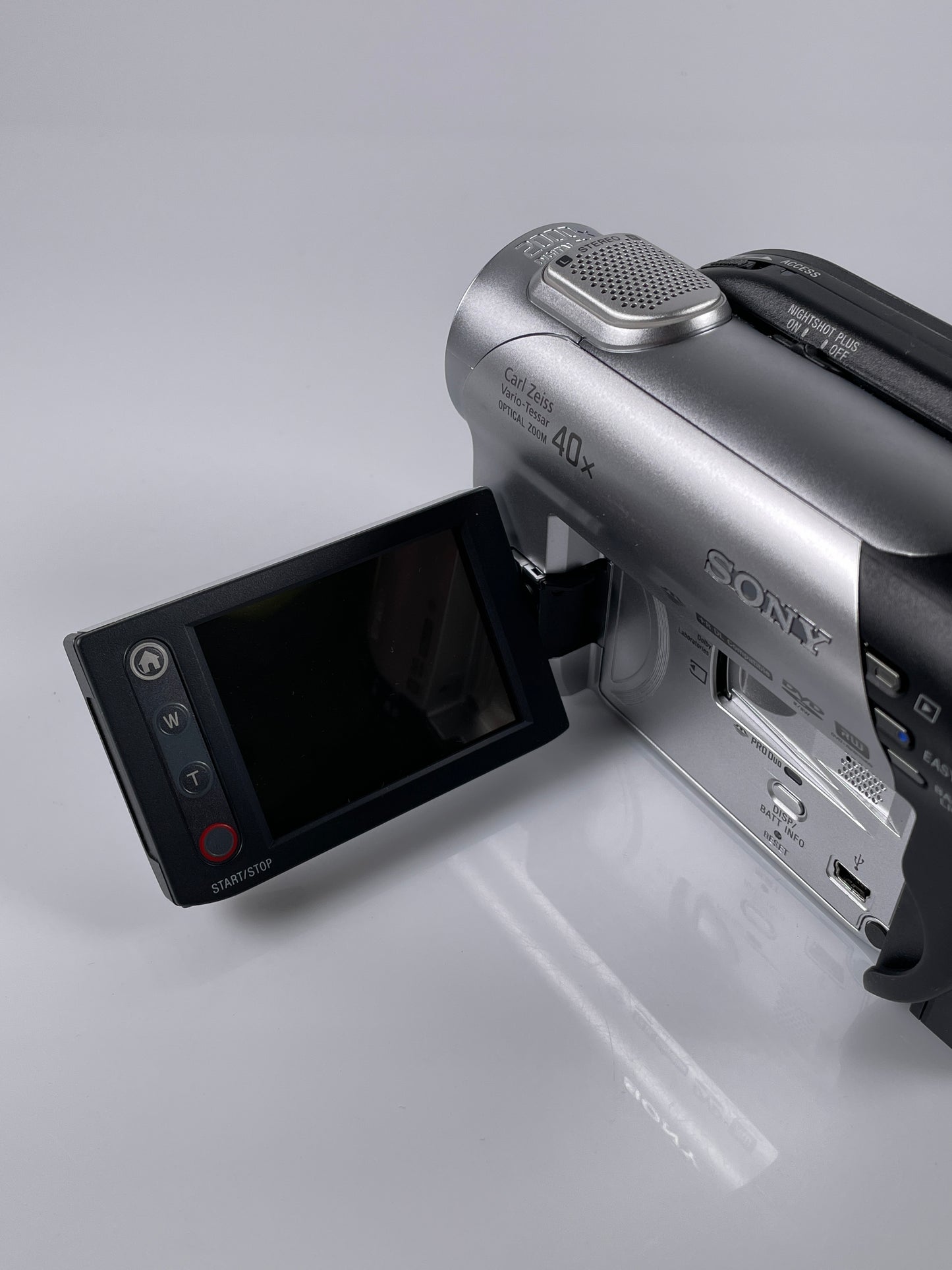 SONY Handycam DCR-DVD108 Video Recorder Camcorder