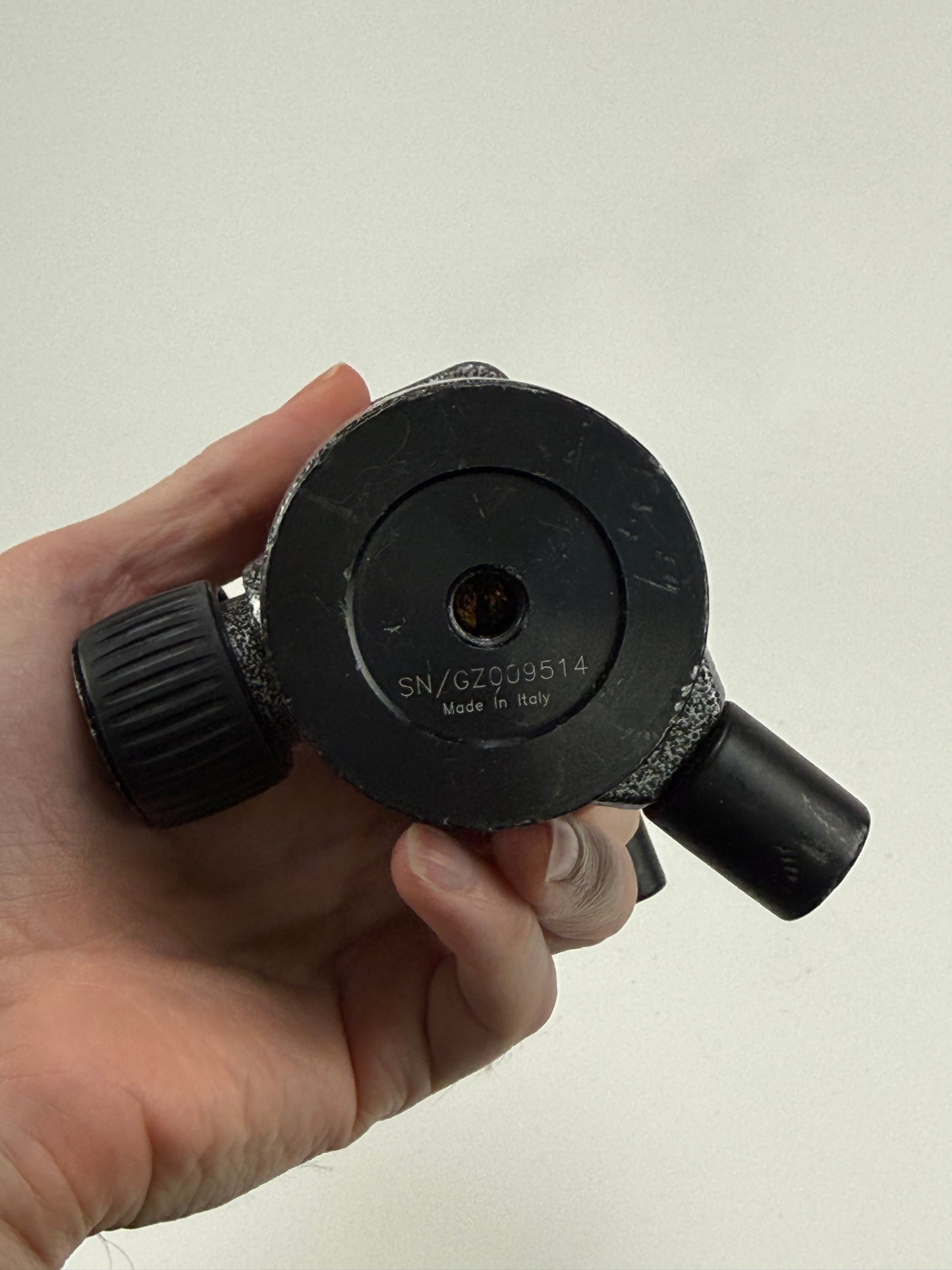 Gitzo G1278M Magnesium Tripod Ball Head
