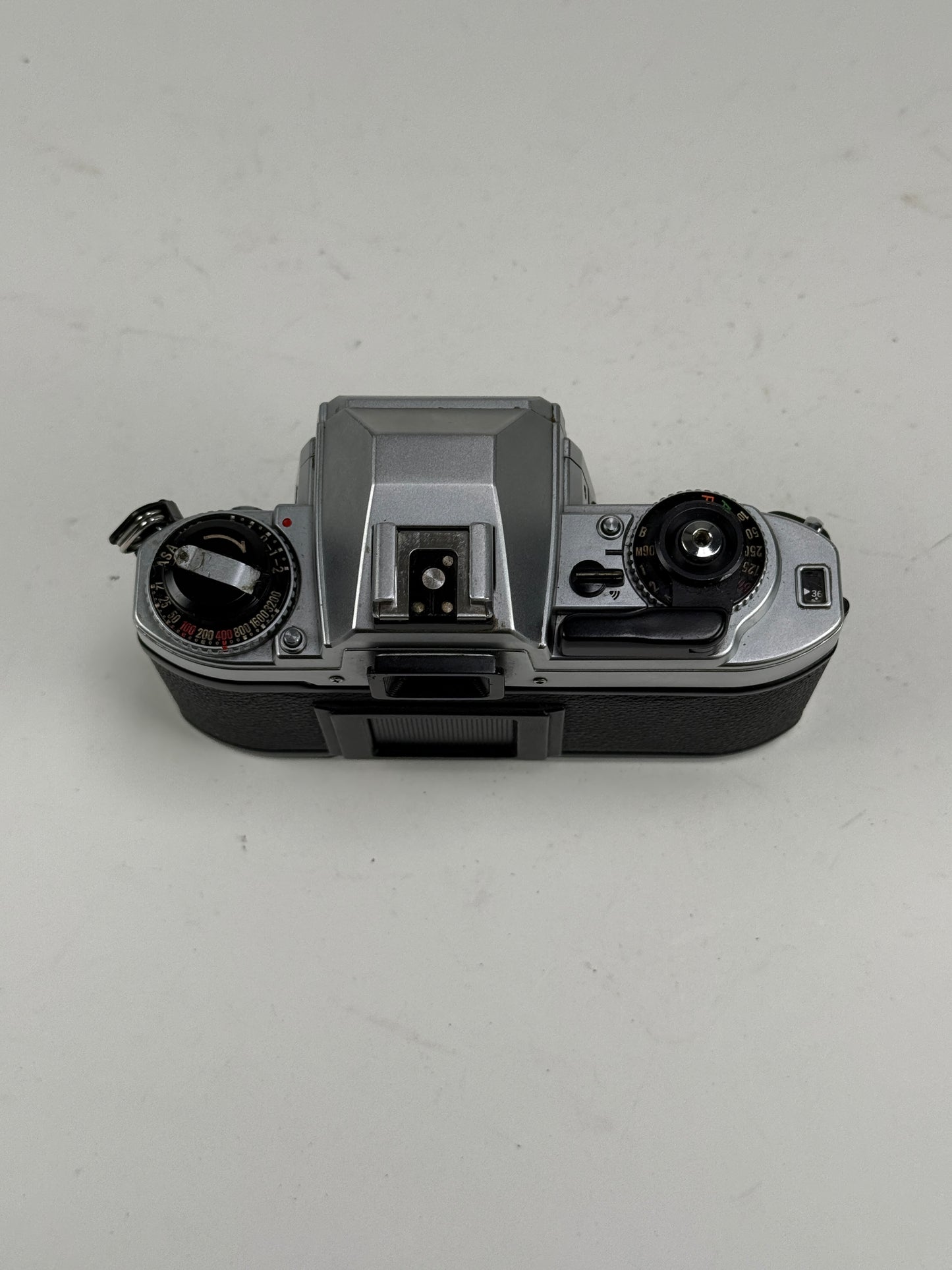 Nikon FG SLR Film Camera Body Chrome with grip