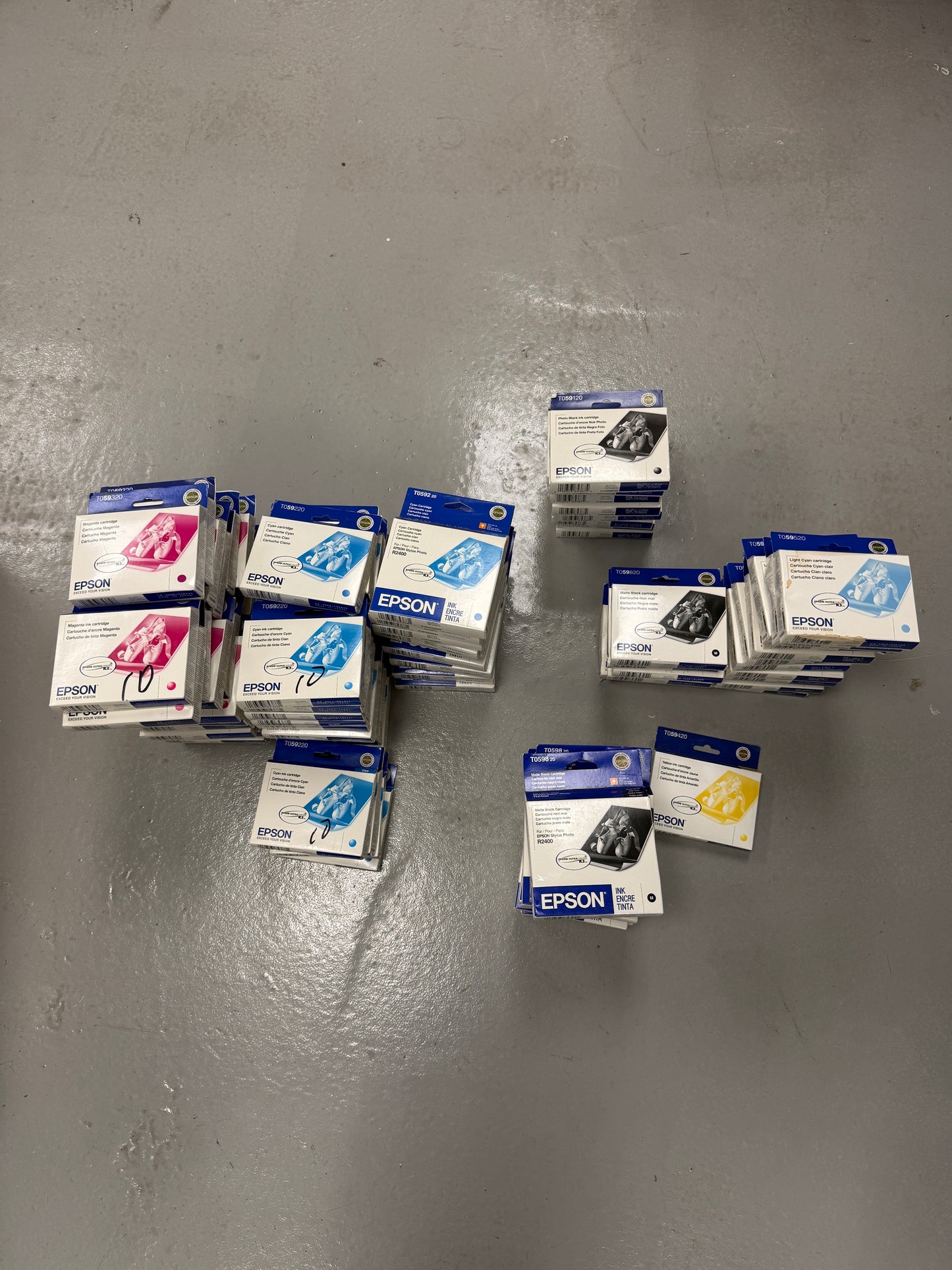 Genuine Epson lot of 96 epson 59 ink cartridges T059 style photo R2400