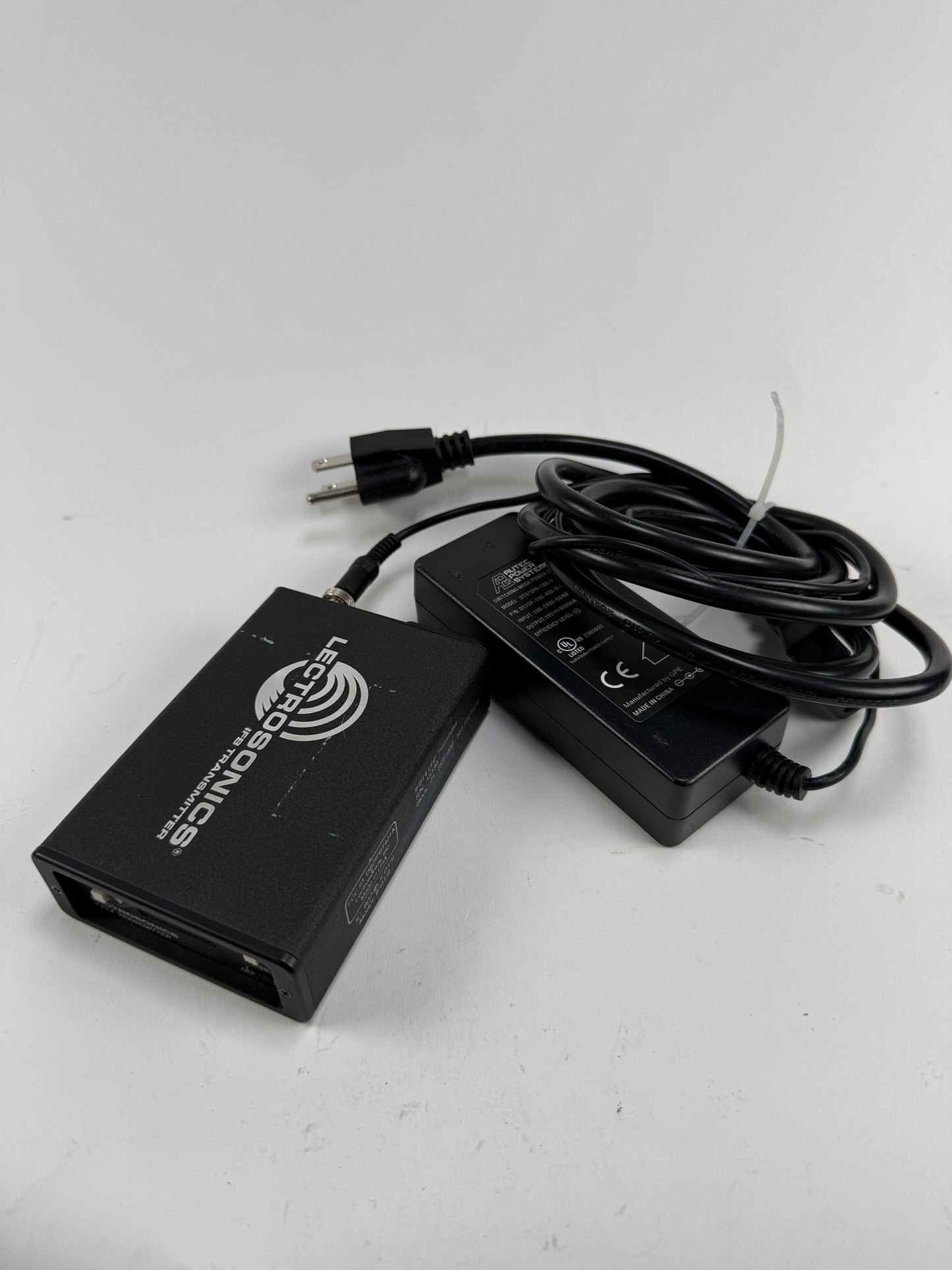 Lectrosonics IFBT4 Block 21 IFB Transmitter 537.600 - 563.100 MHz