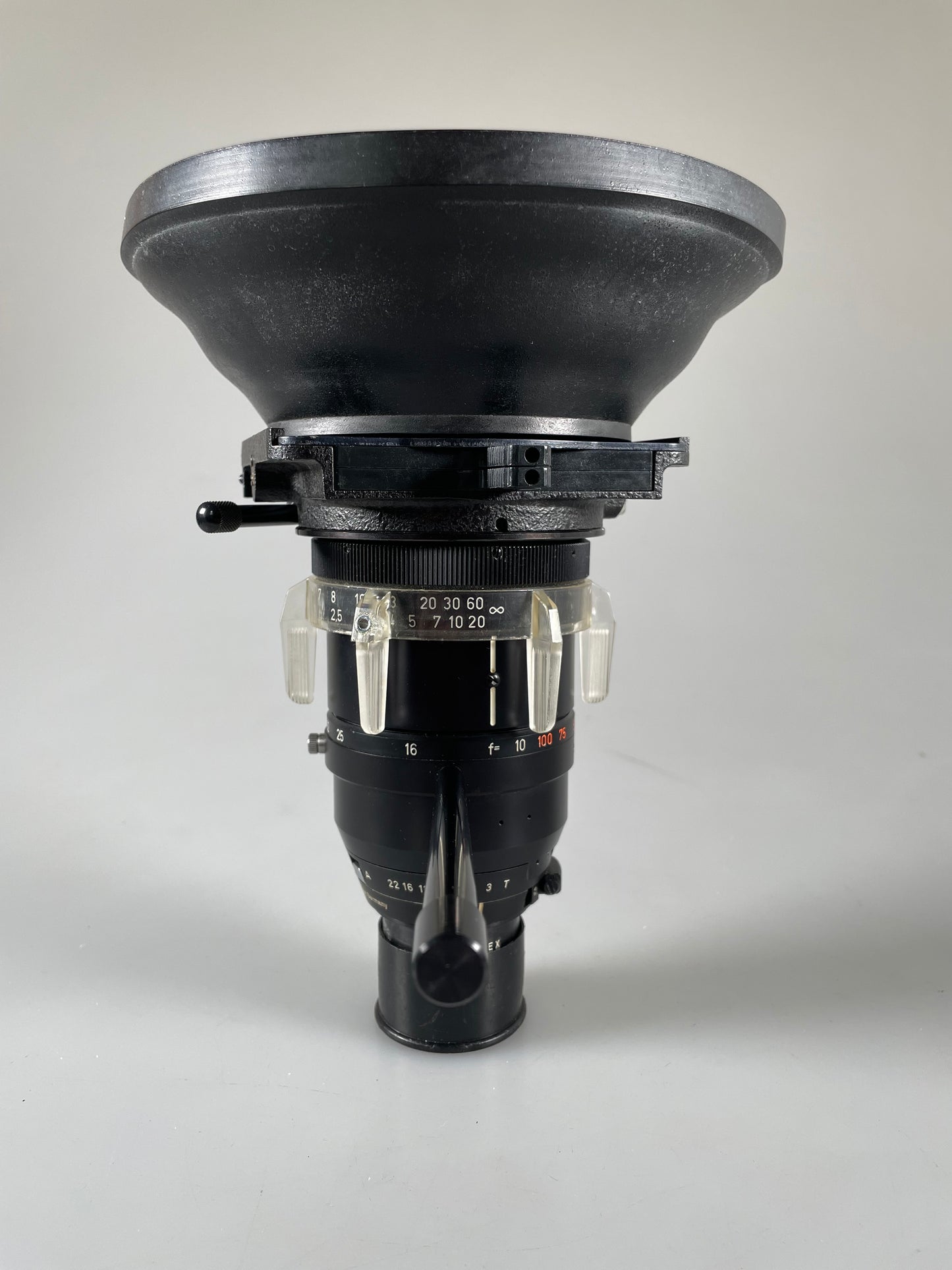 Carl Zeiss, 10-100mm F2.8 Vario Sonnar Arriflex mount lens