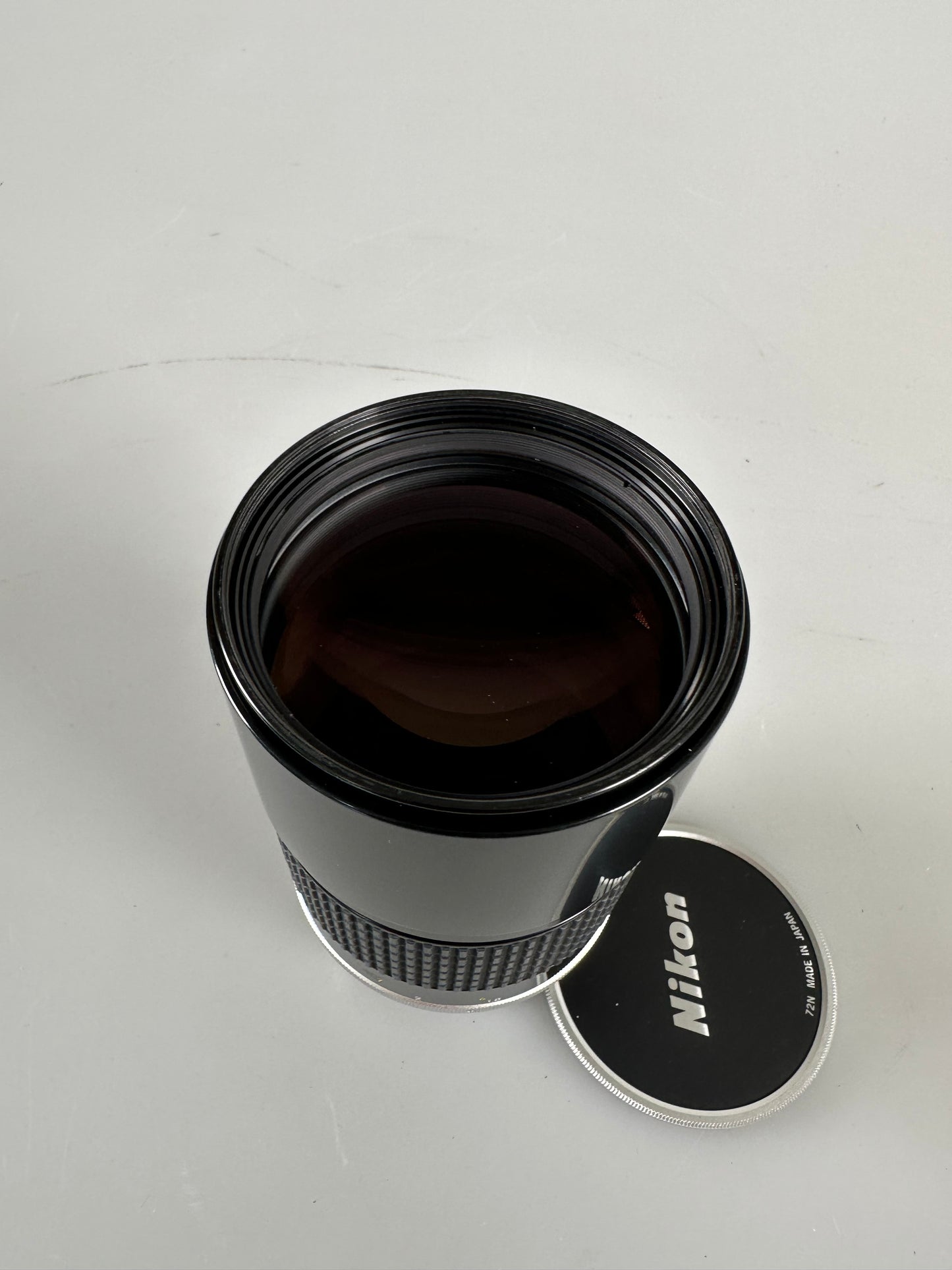 Nikon Nikkor ED AIS Ai-s 180mm f2.8 Telephoto MF Lens