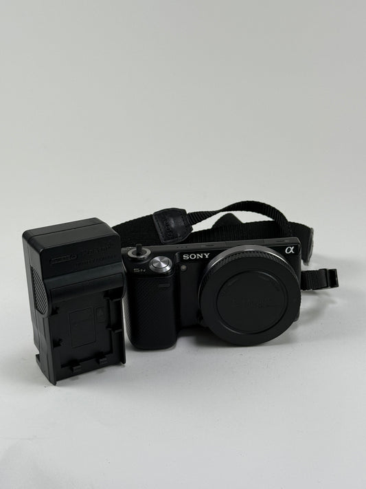 Sony Alpha NEX-5N 16.1MP black Digital Camera Body