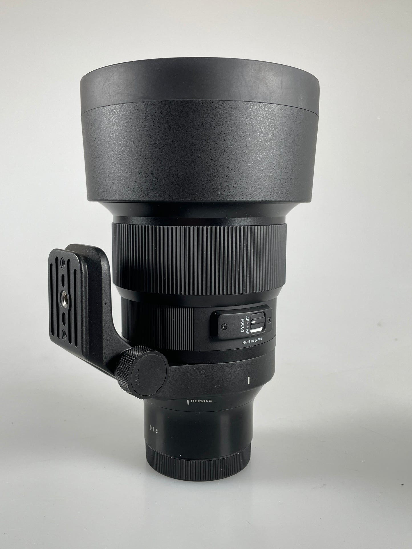 Sigma 105mm f1.4 DG HSM Art Lens Leica L mount