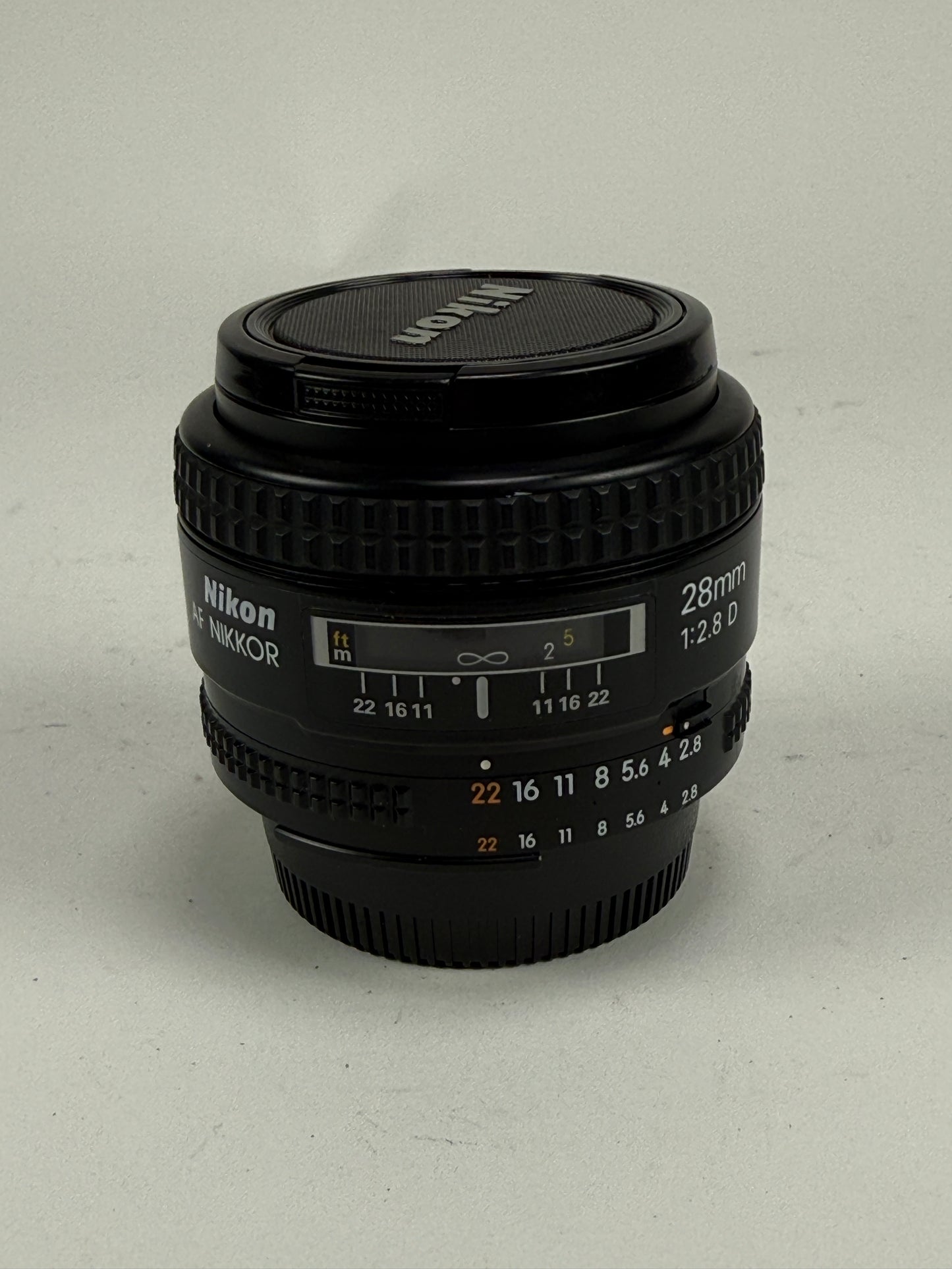 Nikon AF Nikkor 28mm f2.8 D Wide Angle Prime Lens