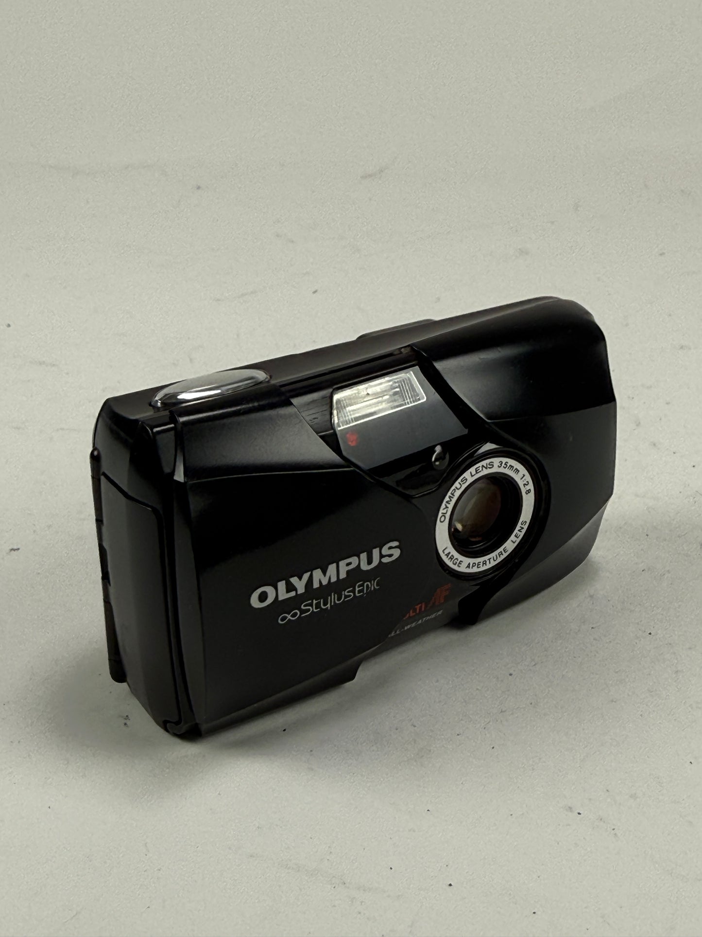 Olympus Stylus Epic 35mm point and shoot p&s film camera 35mm f2.8 black