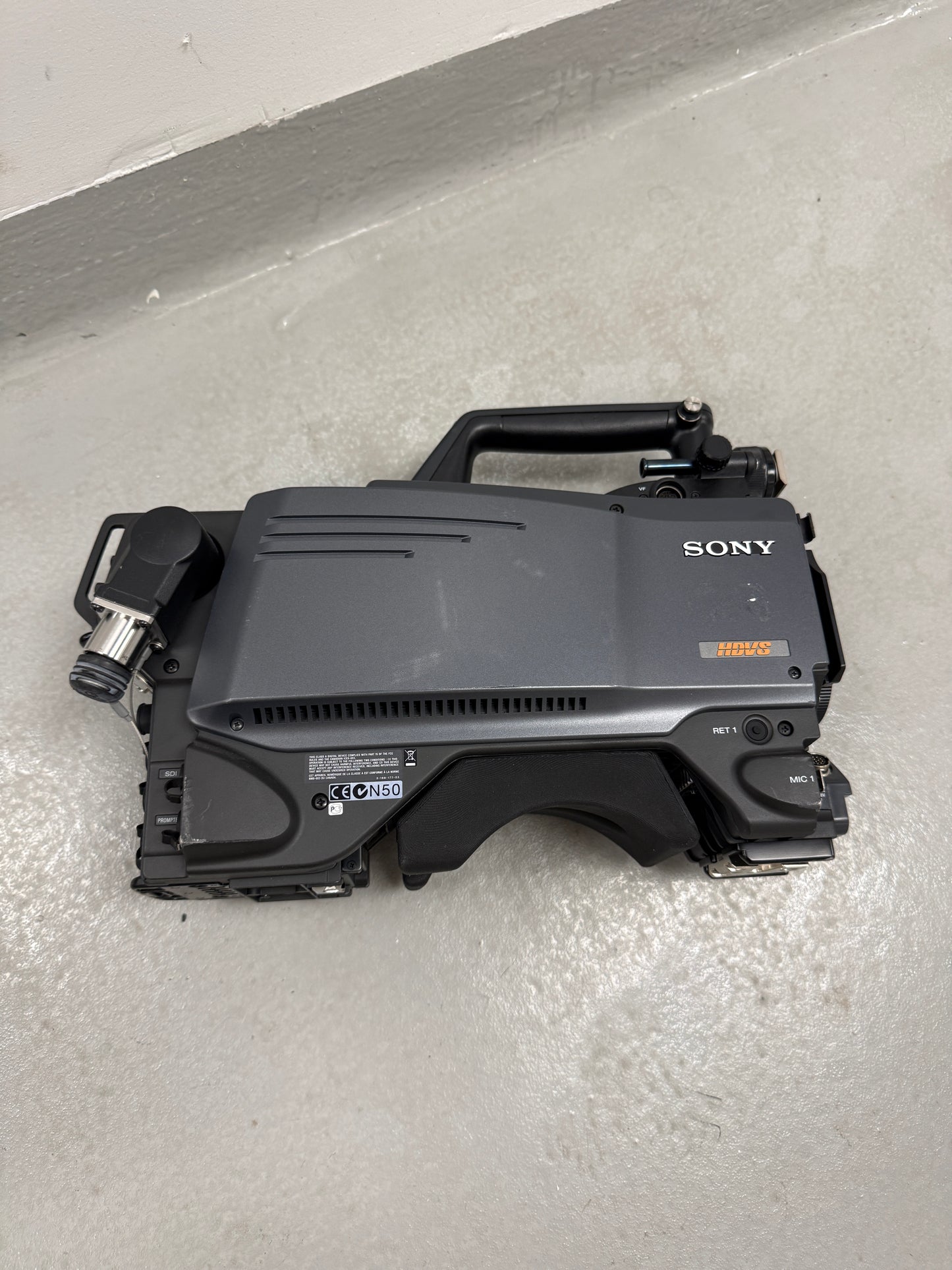 Sony HDC1500 HD Color Camera video studio