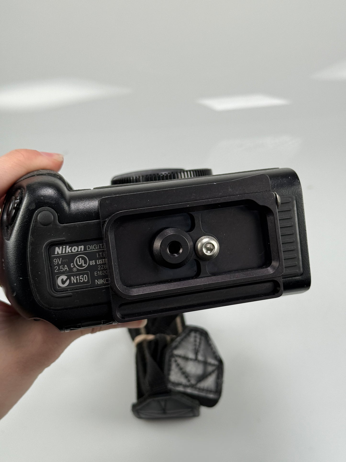 Nikon D1X Digital SLR Camera Body