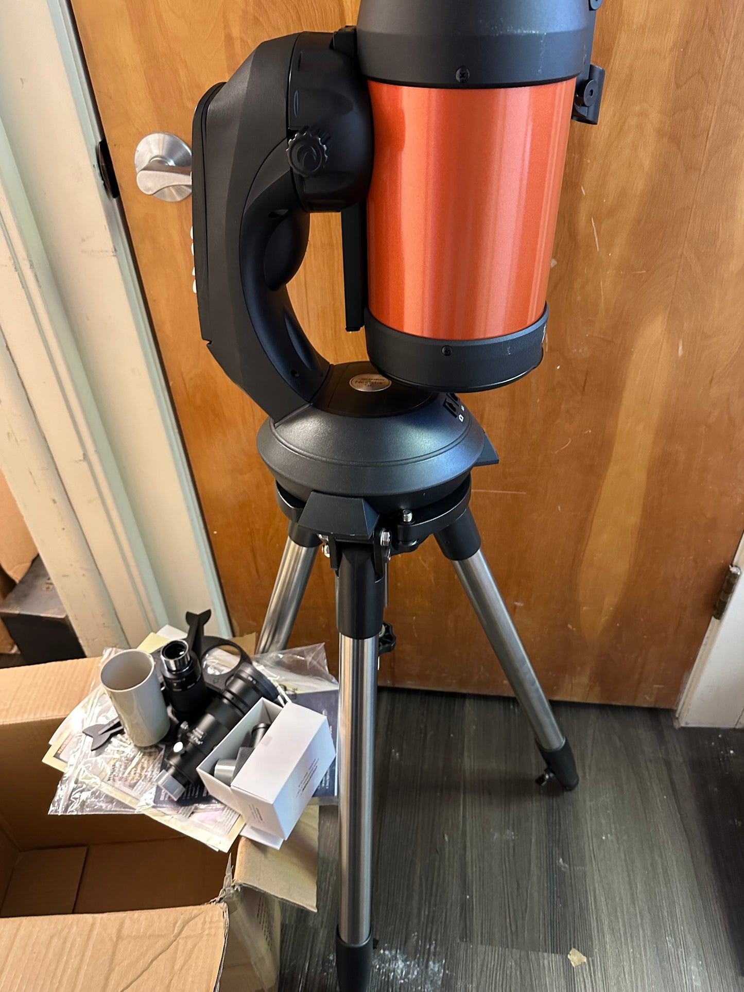 Celestron Nexstar 5SE SCT GoTo Telescope