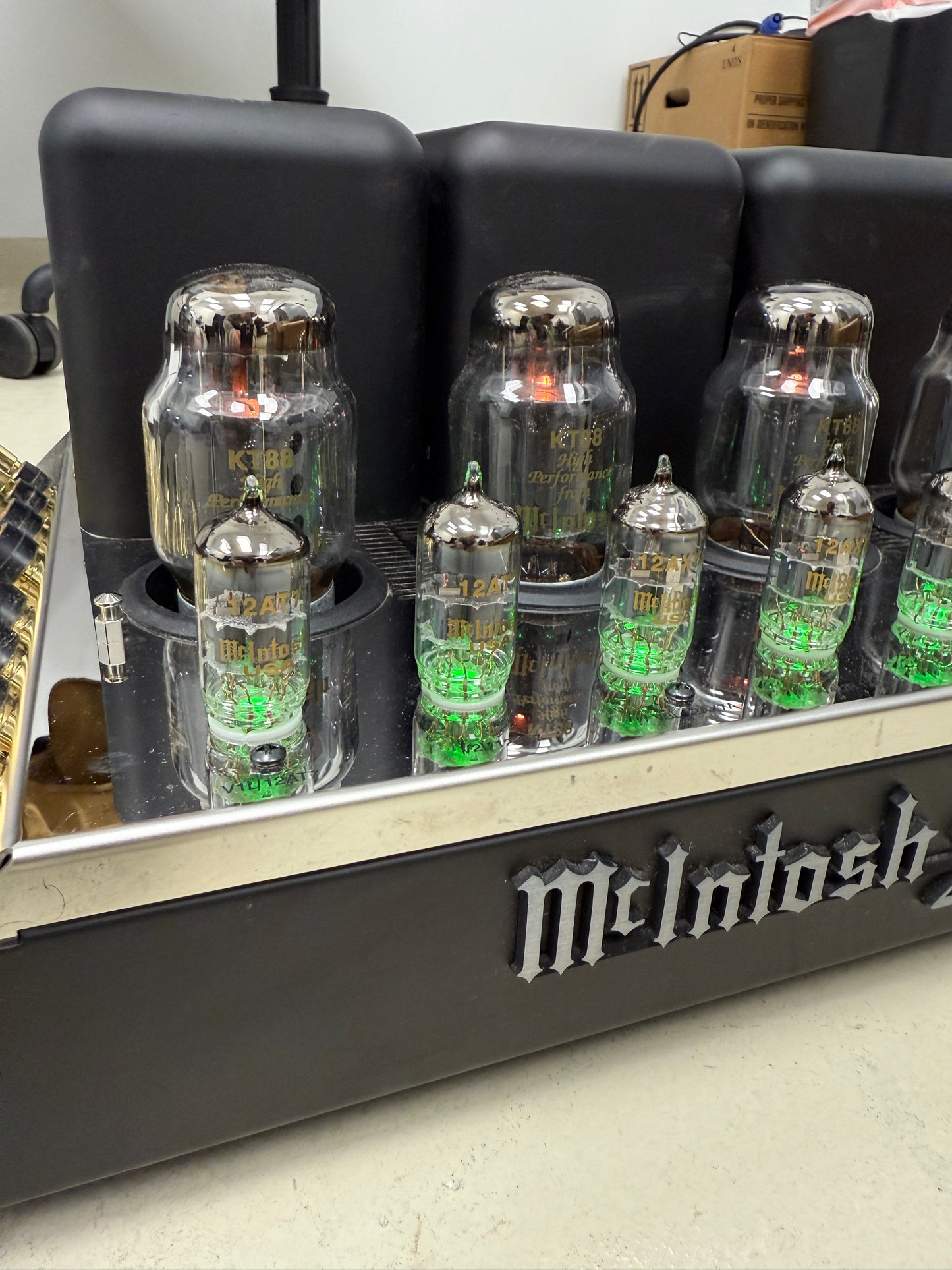 McIntosh MC275 MK VI stereo tube amplifier