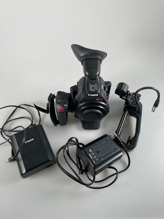 Canon EOS C100 Mark II Cinema Camera