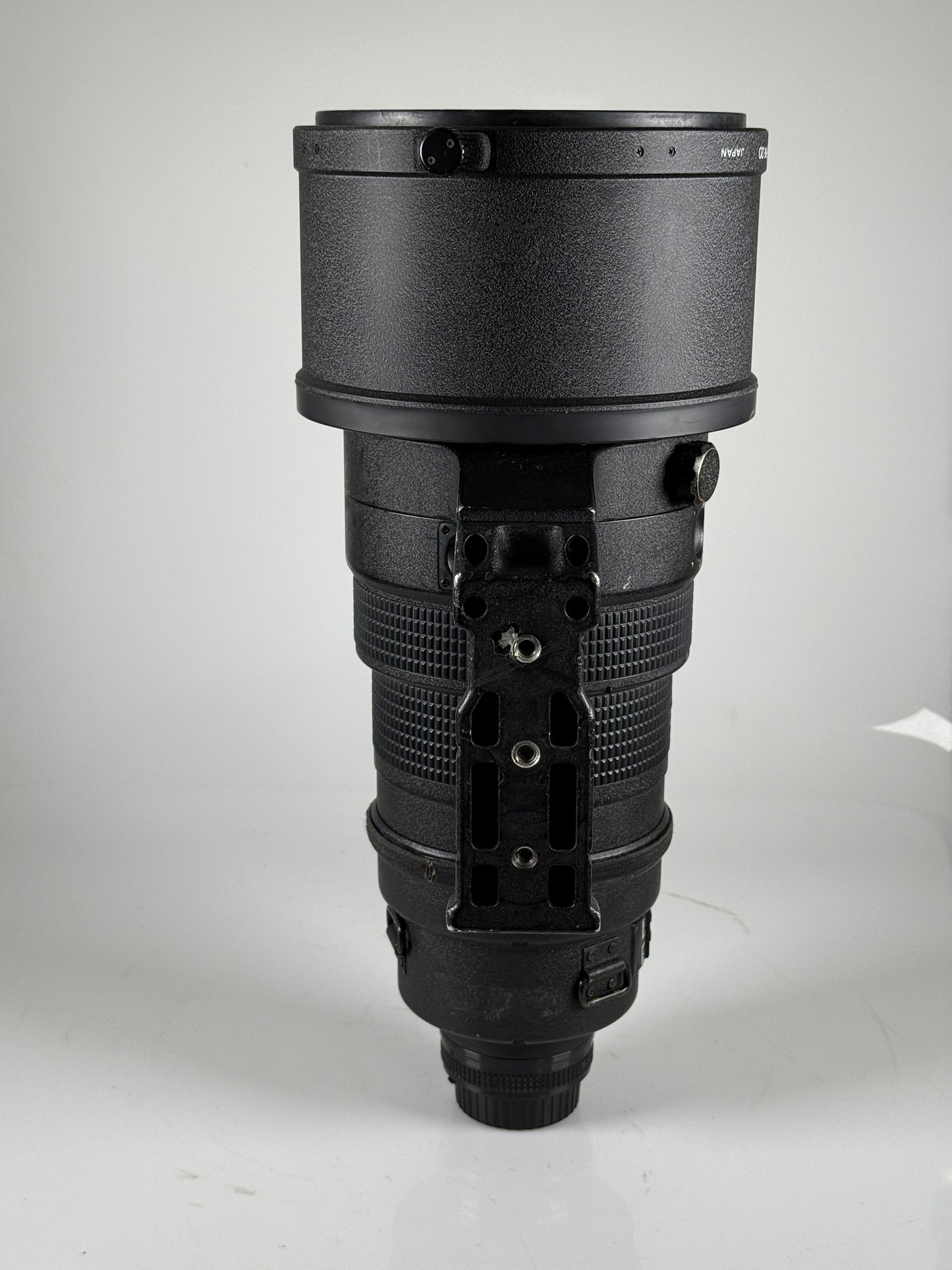 Nikon AF-I Nikkor 400mm f2.8 D ED lens