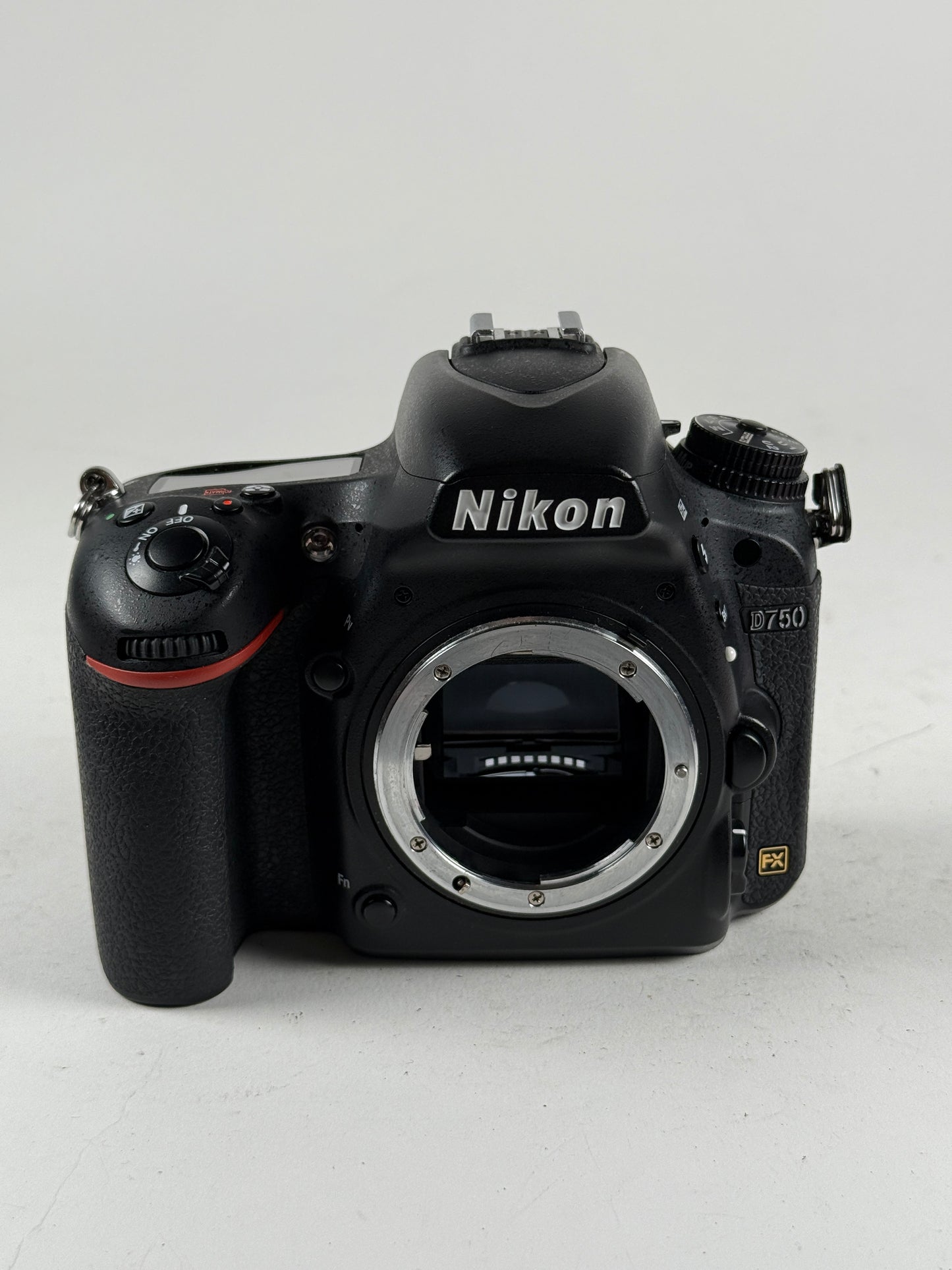 Nikon D750 24.3MP FX Digital Camera Body