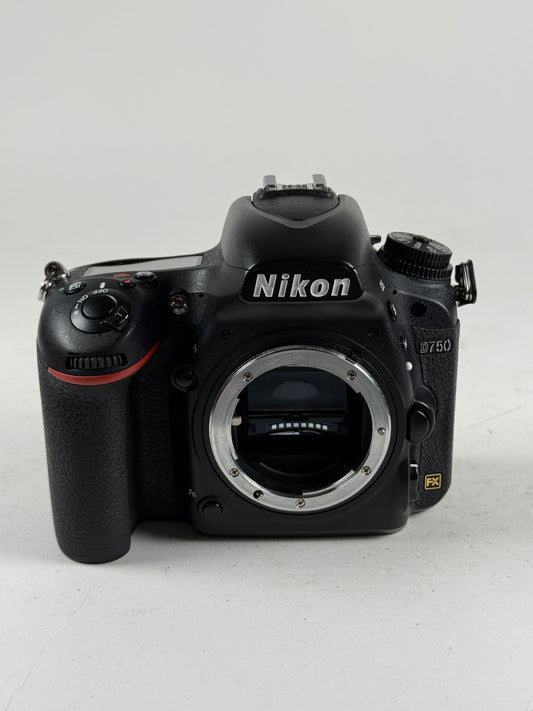 Nikon D750 24.3MP FX Digital Camera Body