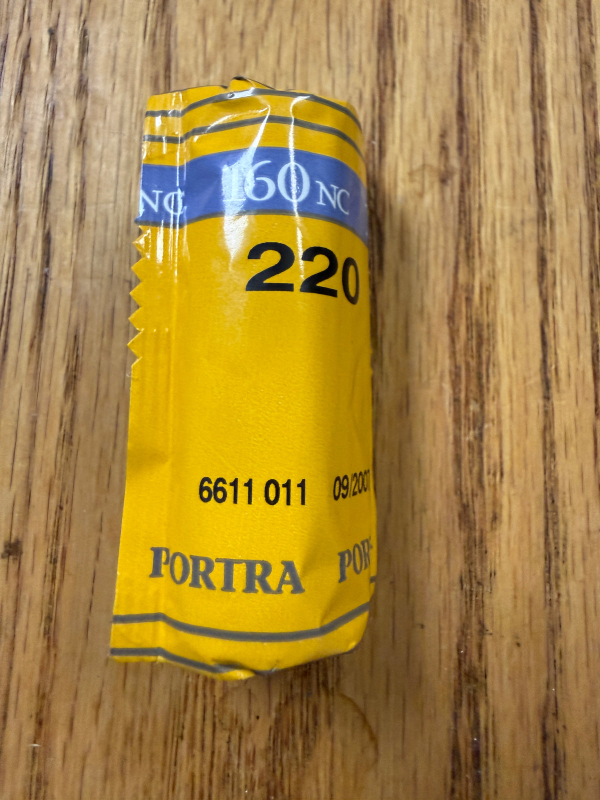 1 Roll Kodak color Portra 400 NC Natural Color 220 expiration 2007