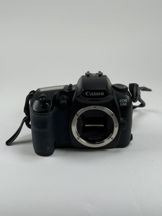 Canon EOS D30 3.1 MP Digital SLR Camera Body